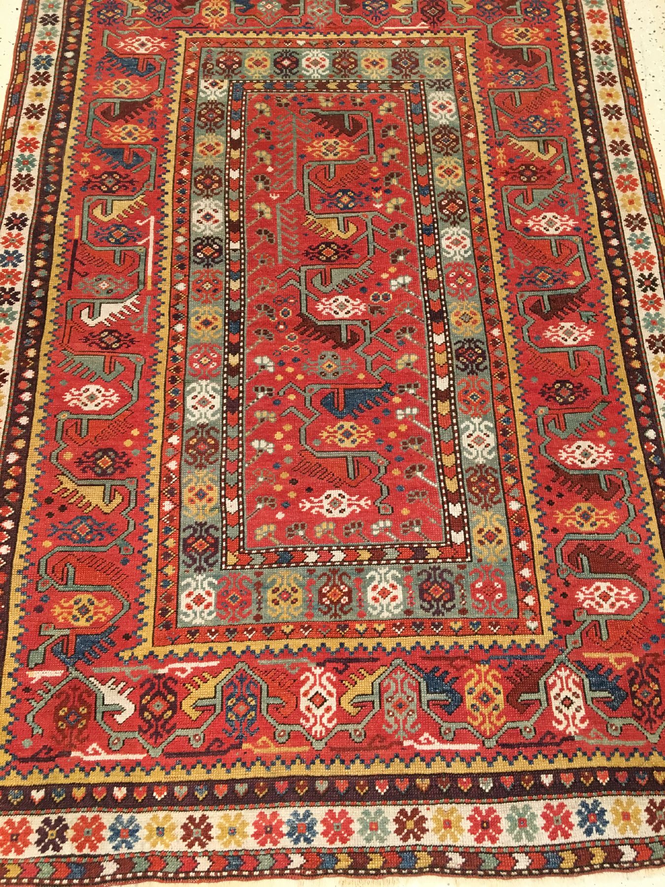 Detail a: Feiner Melas antik, Südwestanatolien, 19.Jhd., Wolle geknüpft auf Wolle. Fein geknüpfter sogenannter Ada-Melas mit herstklassigen Naturfarben wie ...