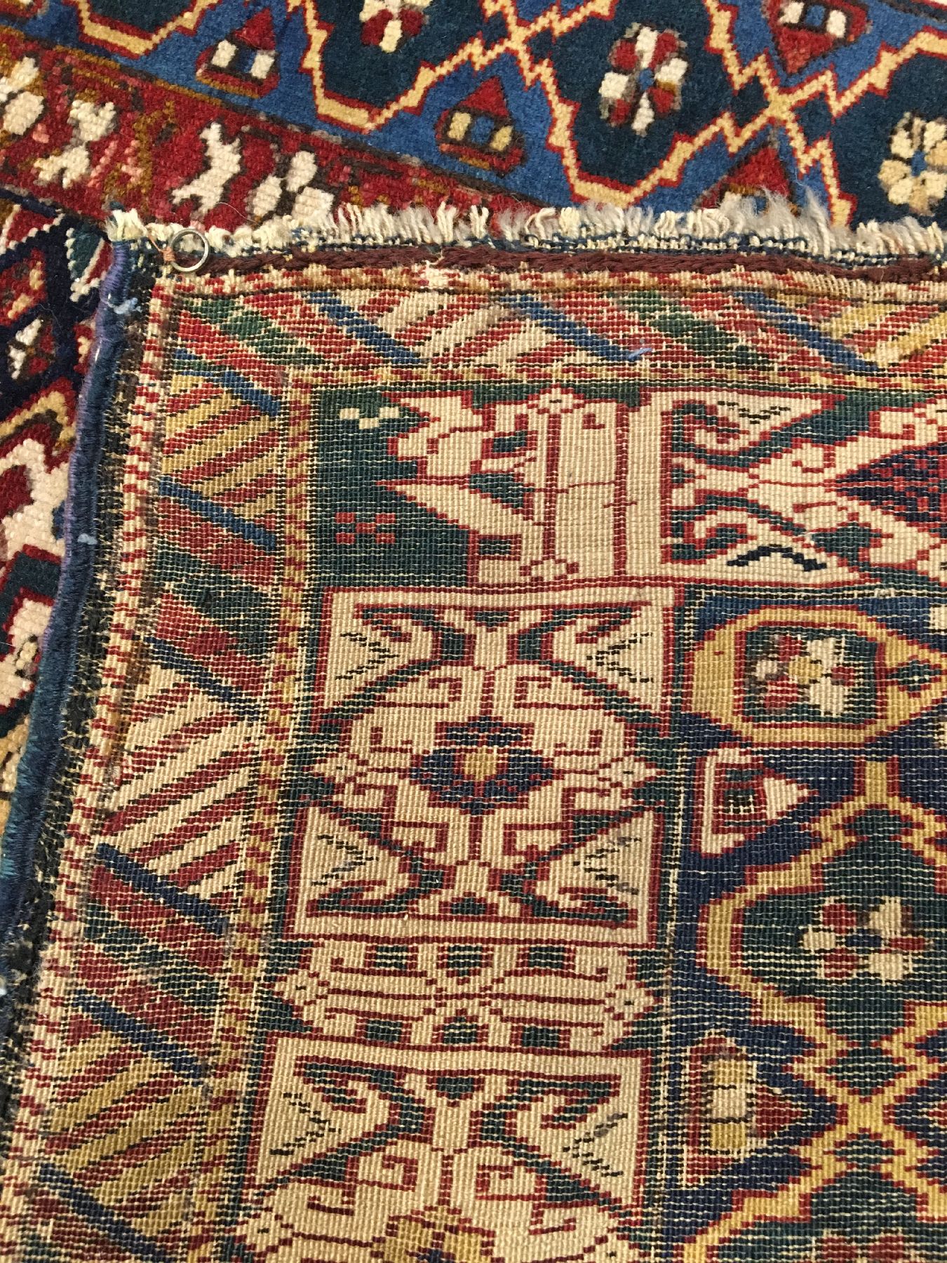 Detail i: Feiner Kuba Schirwan antik, Ostkaukasus, 19.Jhd., Wolle geknüpft auf Wolle. Feiner Schirwan aus der Kuba-Region mit charakteristischer Kufi ...