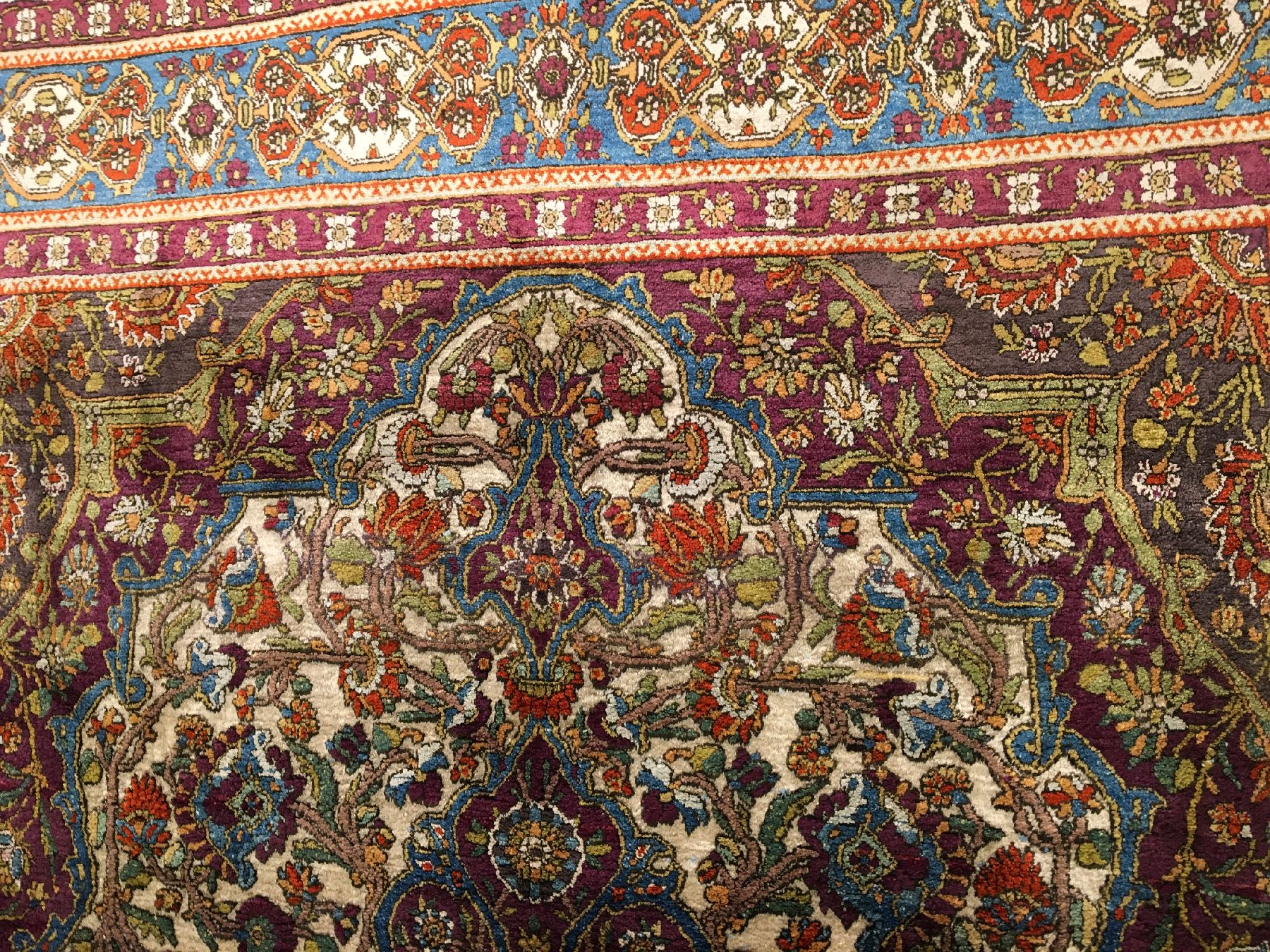 Detail f: Feiner Seiden Keschan "Mohtascham" antik, Zentralpersien, 19.Jhd., reine Naturseide. Bemerkenswert fein geknüpfter Seiden Keschan in ...