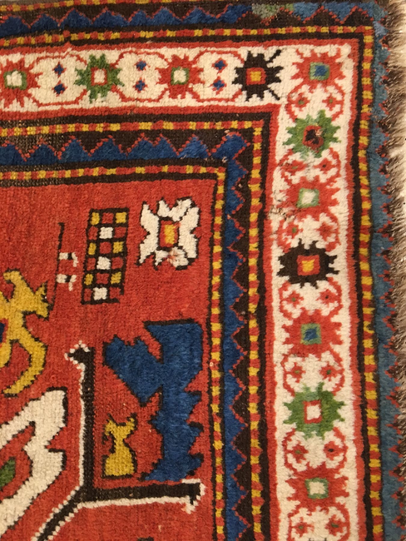 Detail h: Tschelaberd Kasak antik (Adler Kasak), Südkaukasus, 19.Jhd., Wolle geknüpft auf Wolle. Seltener fast quadratischer Tschelaberd mit ein ...