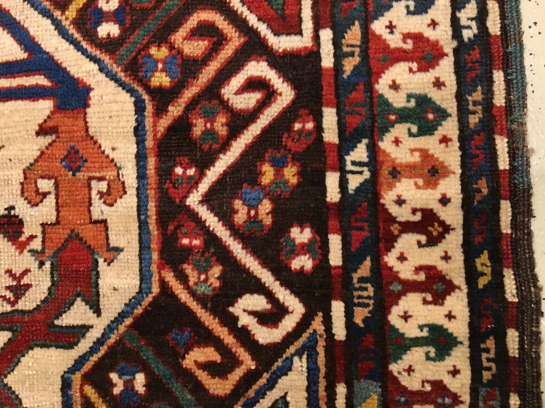 Detail h: Lenkoran antik, Südkaukasus, 19.Jhd., Wolle geknüpft auf Wolle. Typischer Lenkoran im "Long-Rug" Format mit charakteristischen ...
