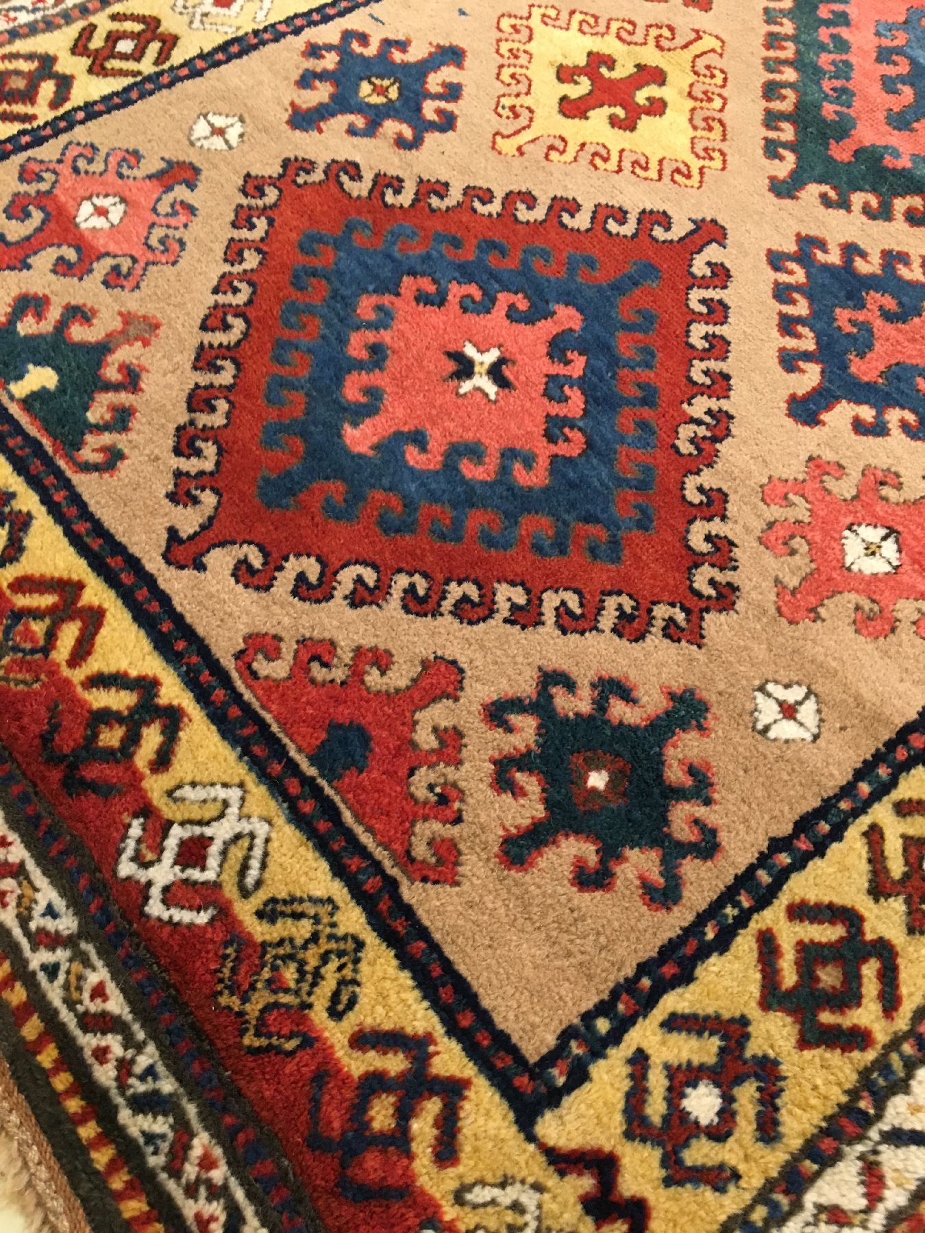 Detail d: Nordwestpersische "Galerie" antik (Kamelwolle), Nordwestpersien, 19.Jhd., Kamelwolle/Wolle geknüpft auf Wolle. Seltener und dekorativer ...