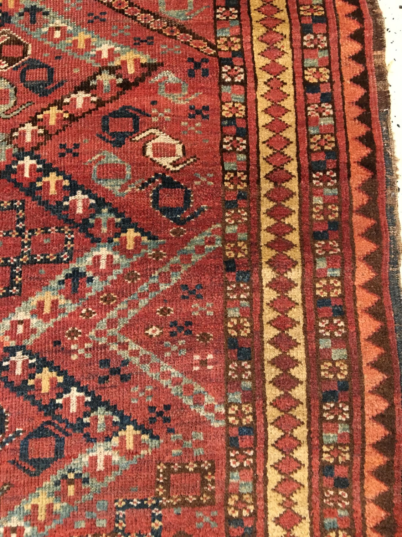 Detail f: Beschir "Hauptteppich" antik, Turkmenistan Amu-Darja Gebiet, 19.Jhd., Wolle geknüpft auf Wolle/Ziegenhaar. Seltener Beschir Hauptteppich ...