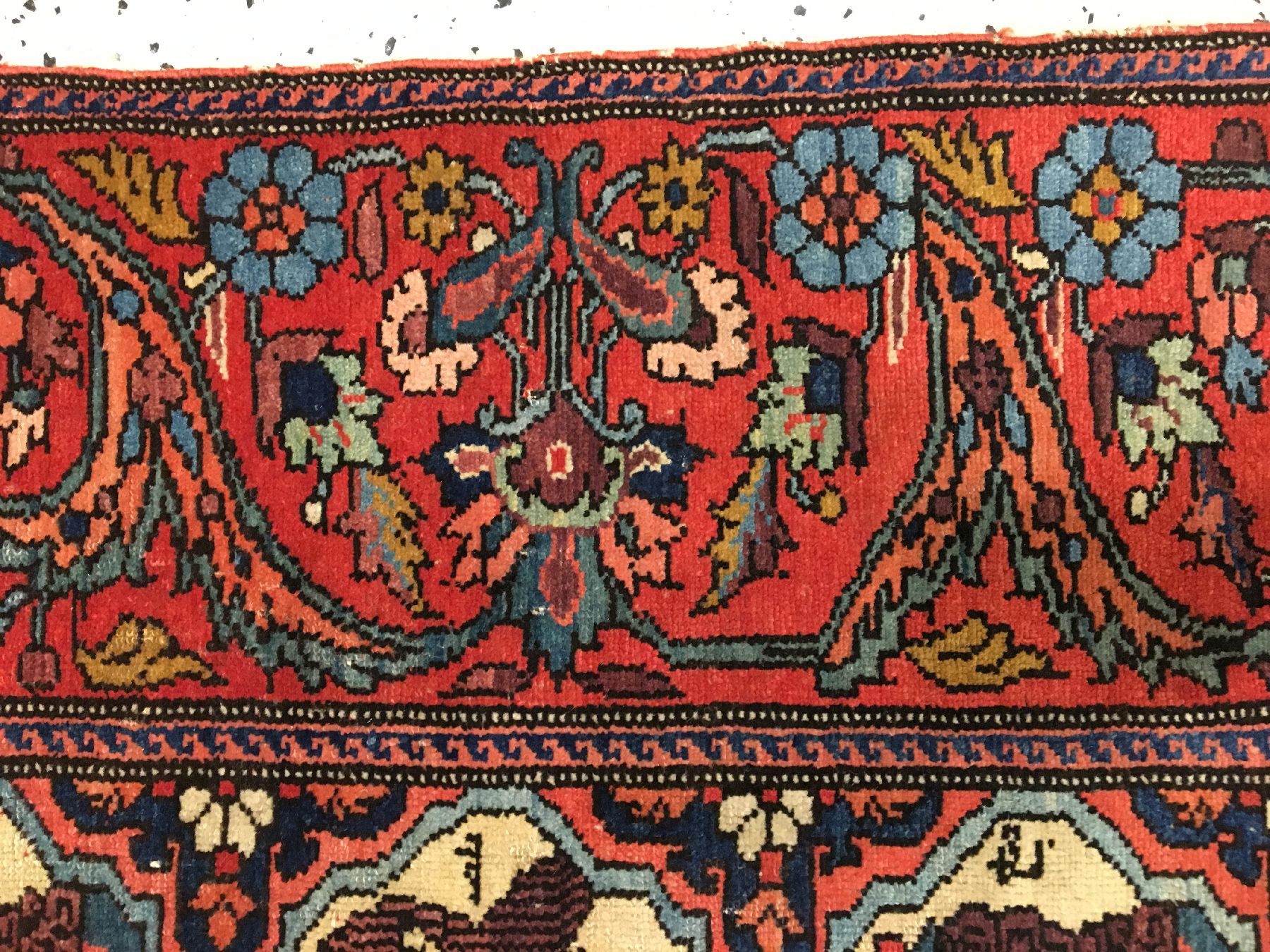 Detail g: Feiner Bachtiari "Bildteppich" antik, Westliches Zentralpersien, um 1900/1910, Wolle geknüpft auf Baumwolle. Seltener Bildteppich der ...
