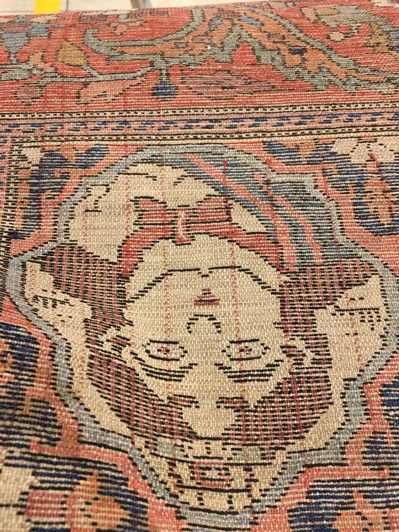 Detail h: Feiner Bachtiari "Bildteppich" antik, Westliches Zentralpersien, um 1900/1910, Wolle geknüpft auf Baumwolle. Seltener Bildteppich der ...
