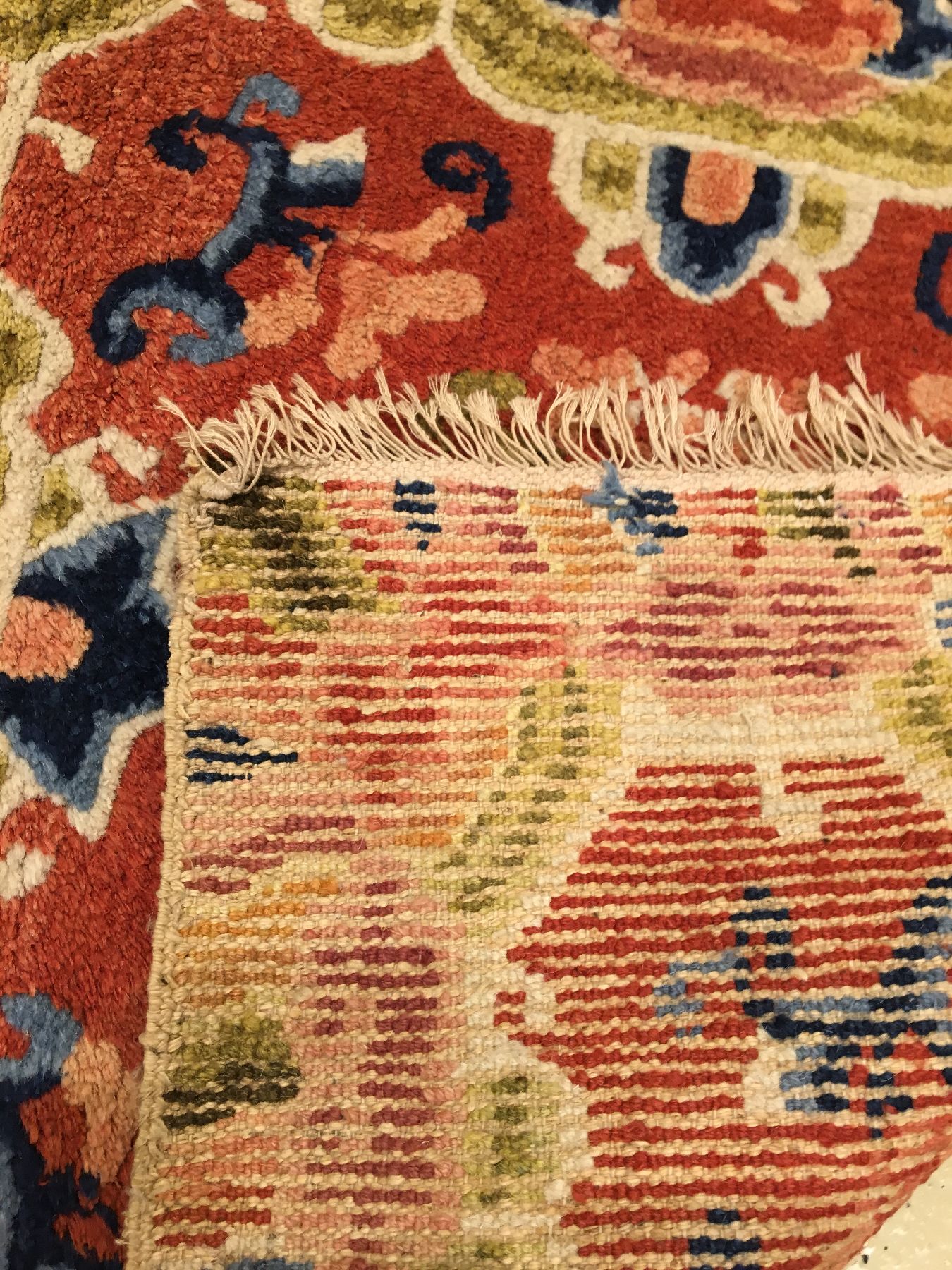 Detail f: Ning-Hsia "Sitzbankteppich" antik, Westchina, Ende 19.Jhd., Wolle geknüpft auf Baumwolle. Rote Ning-Hsia Sitzbankteppiche mit Wellen ...