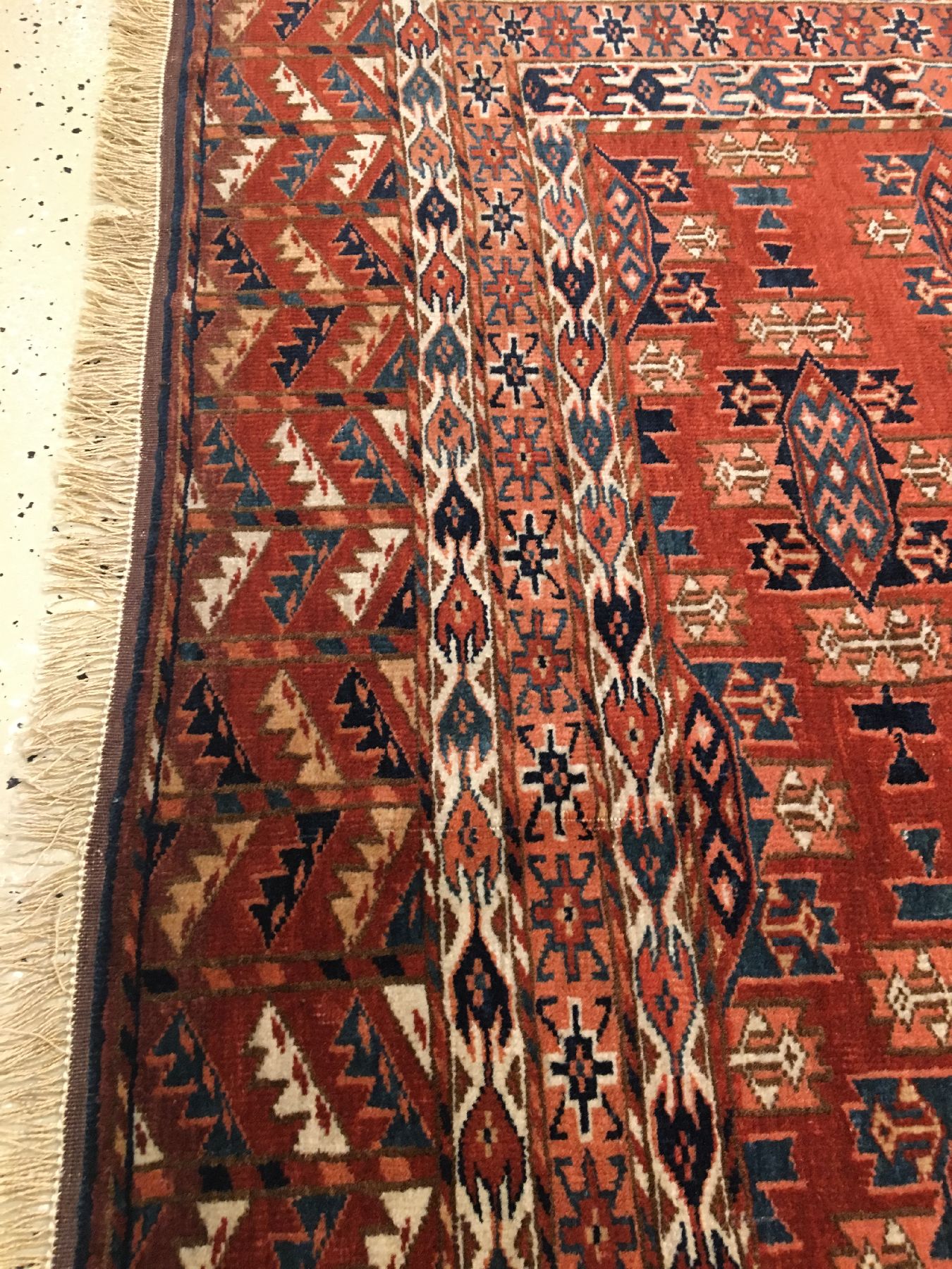Detail e: Feiner Yomud "Engsi" antik (Kepse-Gül), Turkmensitan, Ende 19.Jhd., Wolle geknüpft auf Wolle. Seltener Türteppich der Yomuden ohne ...