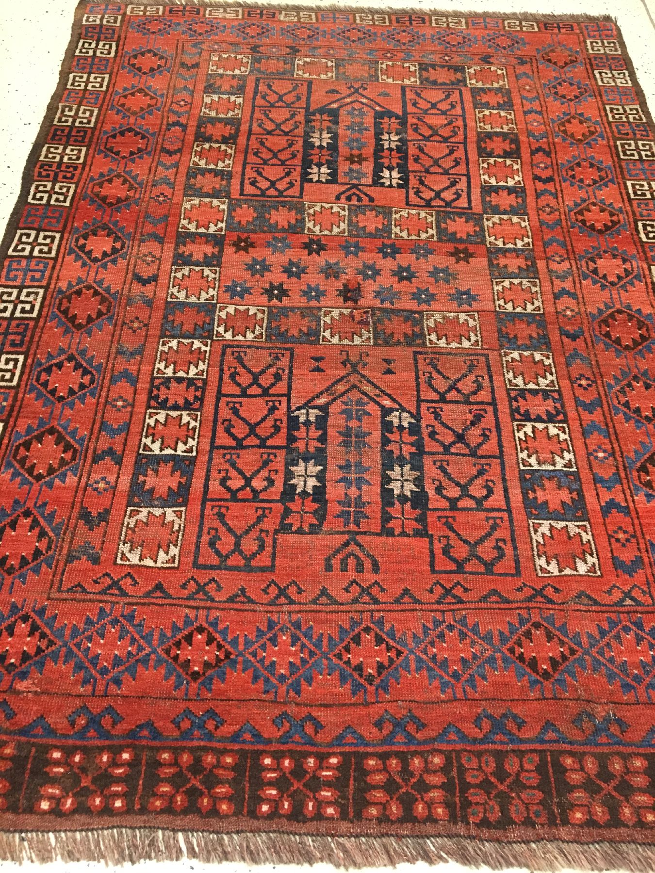 Detail a: Ersari "Engsi" antik, Turkmenistan Amu-Darja Region, Ende 19.Jhd., Wolle geknüpft auf Wolle Ziegenhaar. Ersari Türteppich mit seltenen ...