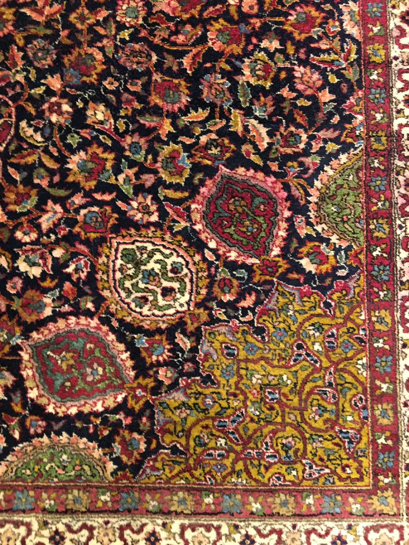 Detail f: 1 Paar Lahore "Merinowolle" antik (Ardebil "Sheik-Safi" Design), Nordindien, um 1910, Merinowolle geknüpft auf Baumwolle. ...