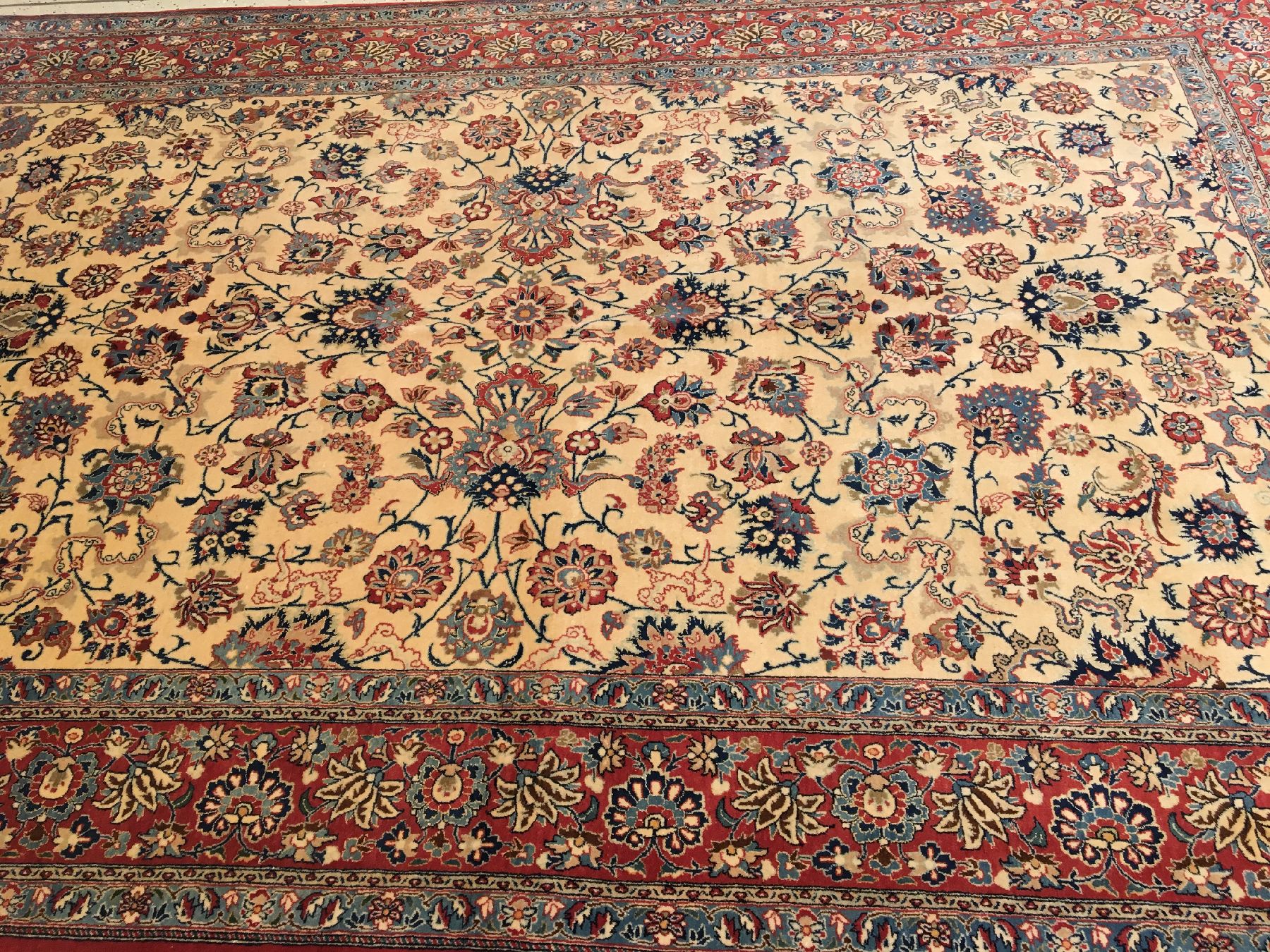 Detail b: Feiner Nain "Tudeschk" alt (Part-Silk), Zentralpersien, um 1930, Korkwolle mit Seide geknüpft auf Baumwolle. Feiner Nain aus der Tudeschk ...