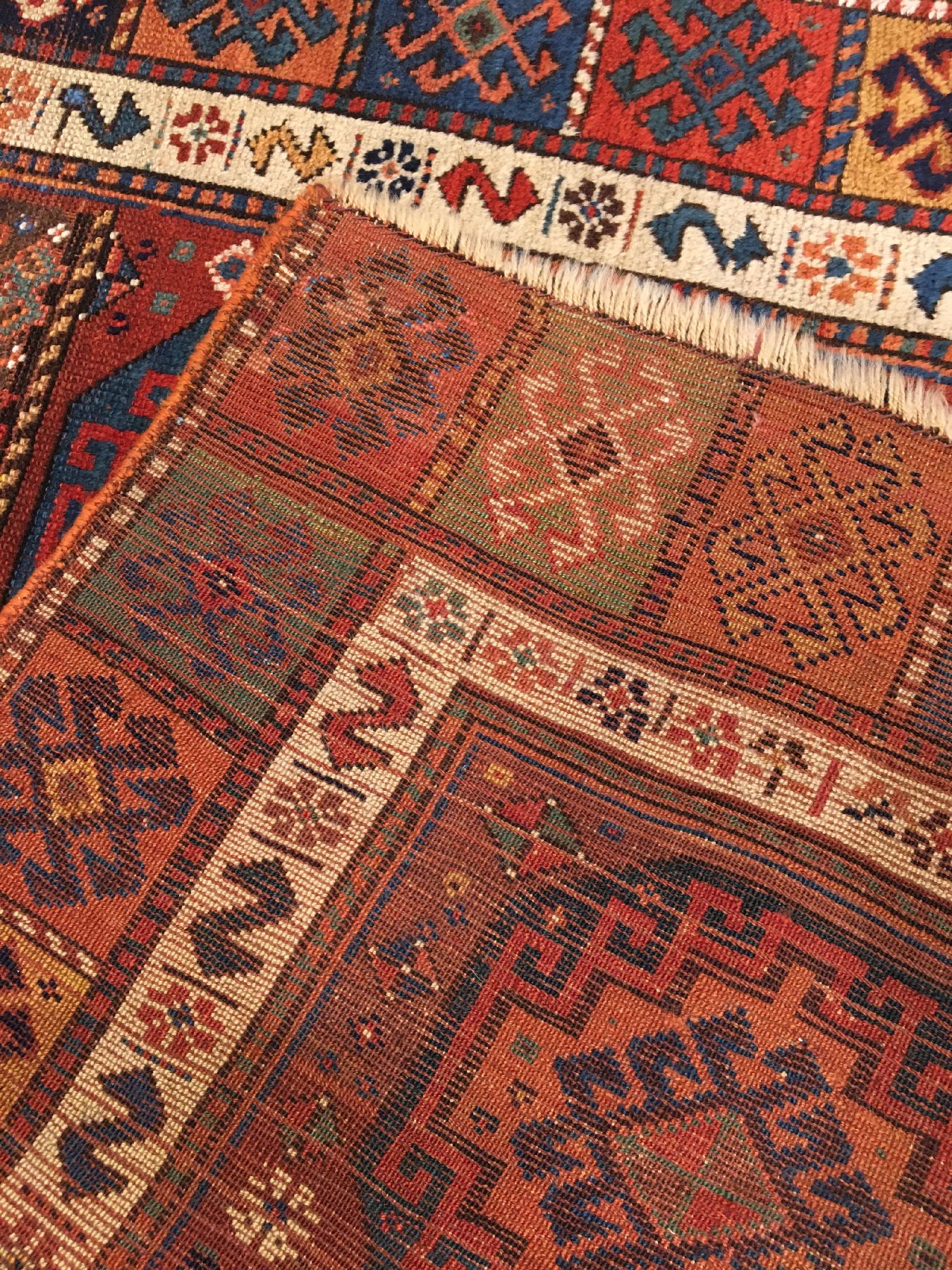 Detail i: Kurdischer Yörük antik, Südostanatolien Gaziantep, 19.Jhd., Wolle geknüpft Wolle. Seltener Knüpfteppich der Yörüken aus der Gaziantep-Region ...