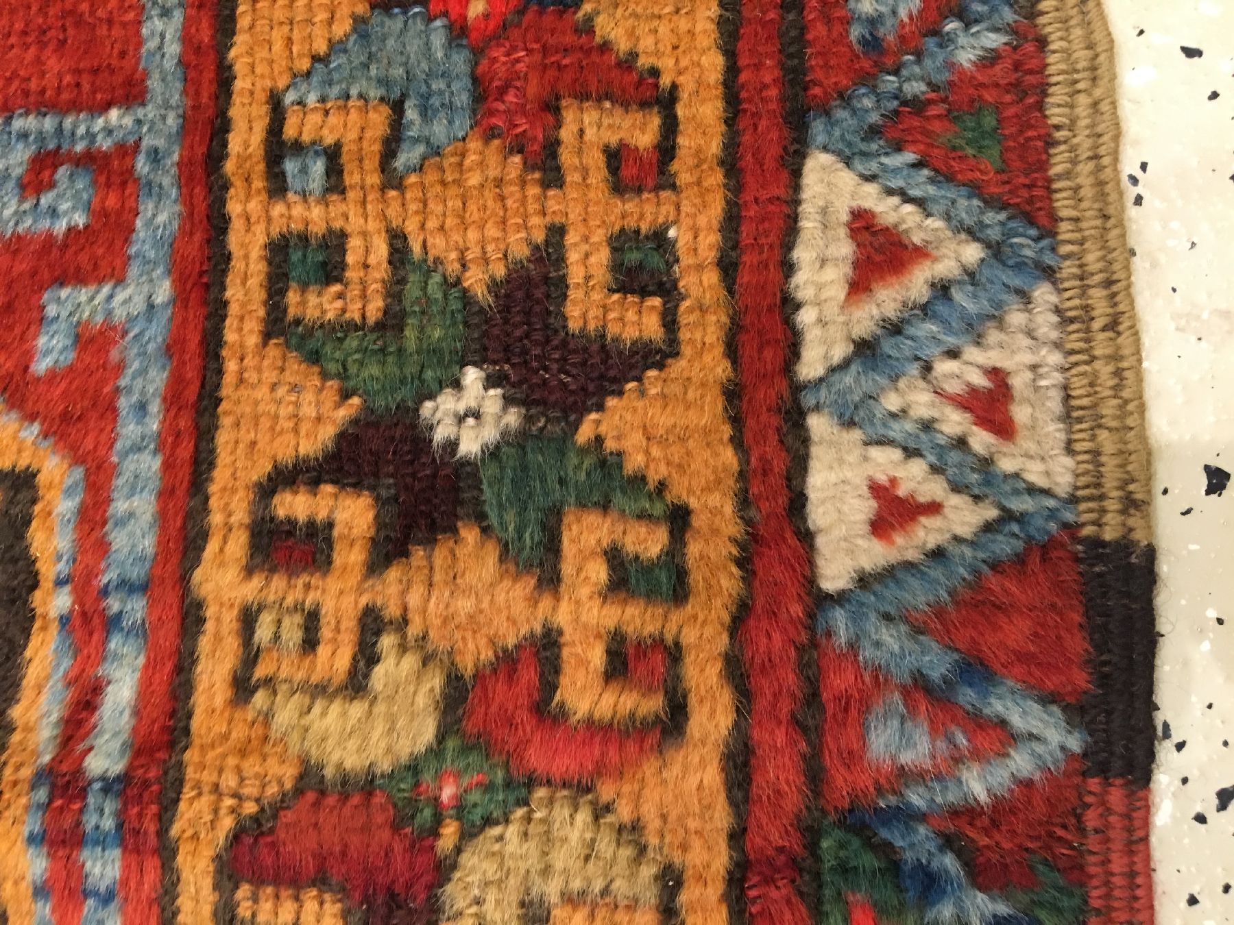 Detail f: Kurdischer Yörük antik (Memling-Gül), Ostanatolien Sivas-Gebiet, Ende 19.Jhd., Wolle geknüpft auf Wolle. Knüpfteppich der Yörüken im ...