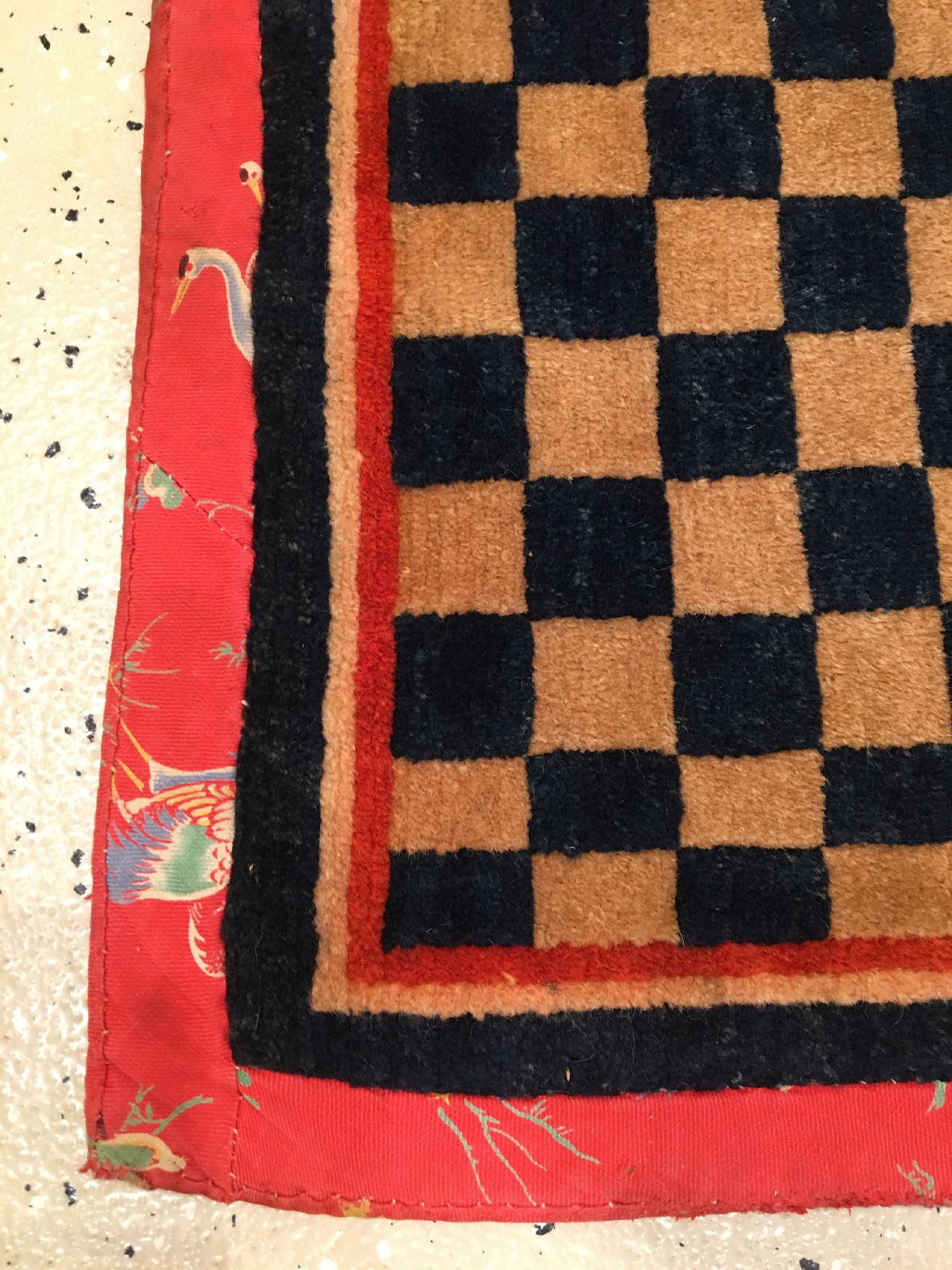 Detail c: Tibetischer "Makden" alt (Checker-Board), Südtibet, um 1920, Wolle geknüpft auf Wolle. Seltener Sattel der tibeter mit Schachbrett ...