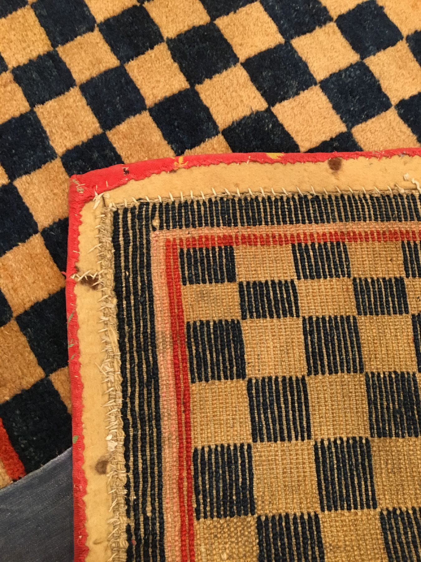 Detail g: Tibetischer "Makden" alt (Checker-Board), Südtibet, um 1920, Wolle geknüpft auf Wolle. Seltener Sattel der tibeter mit Schachbrett ...