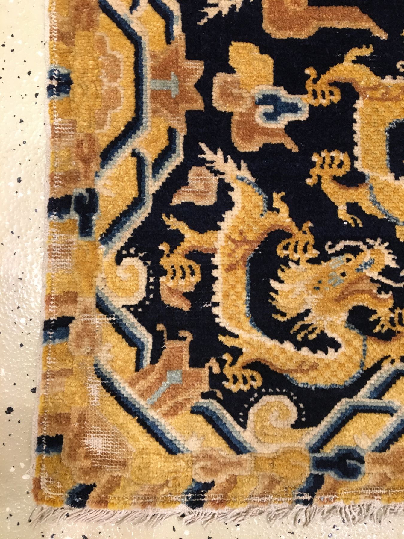 Detail g: Feine Ning-Hsia "Sitzmatte" antik (Kaiserliche Drachen), Westchina, frühes 19.Jhd., Wolle geknüpft auf Baumwolle. Qualitativ hochwertige ...