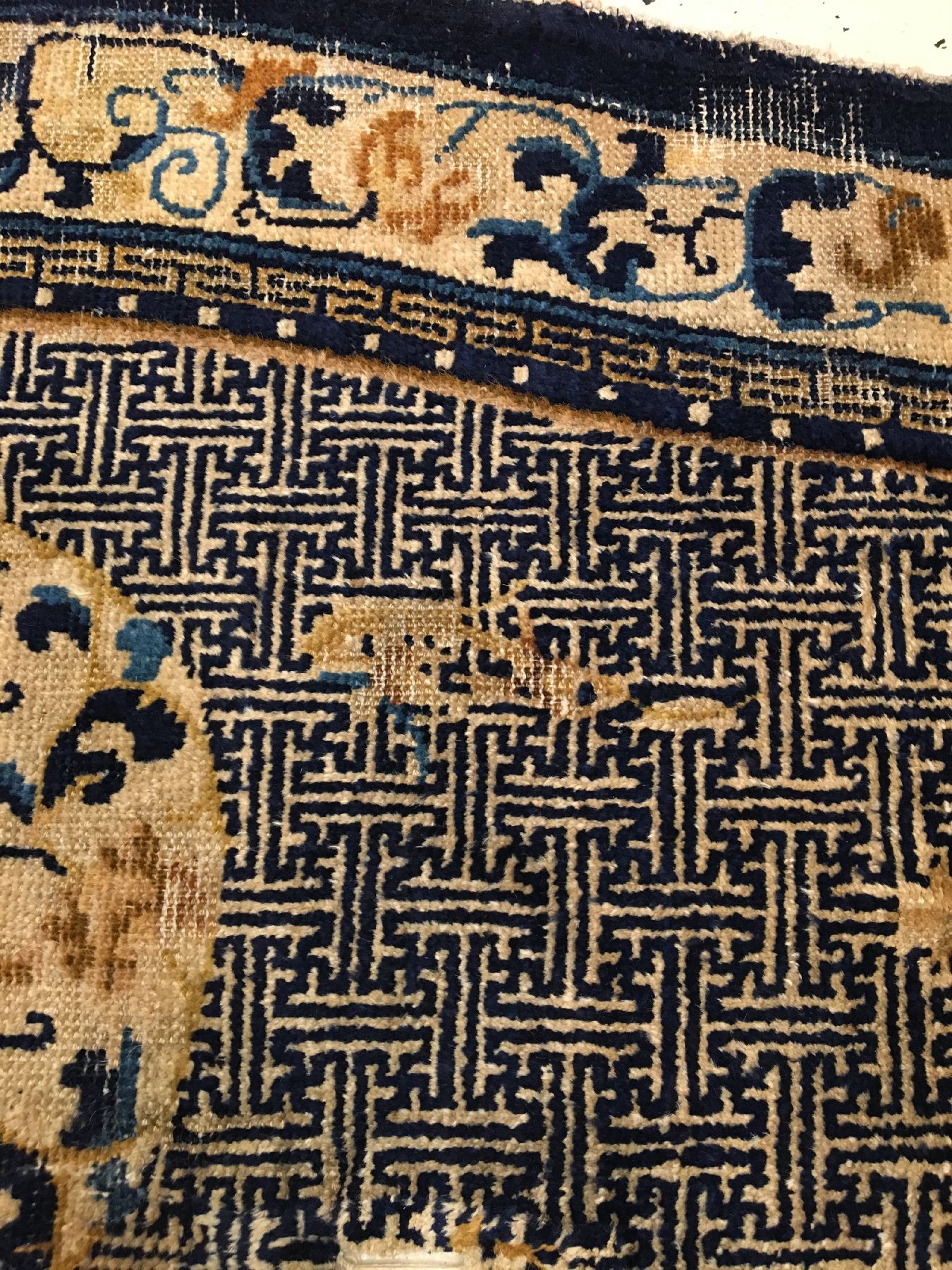 Detail g: Sehr seltener Ning-Hsia "Sattel" antik, Westchina, 18.Jhd., Wolle geknüpft auf Baumwolle. Feiner Sattel aus der verbotenen Stadt Peking ...