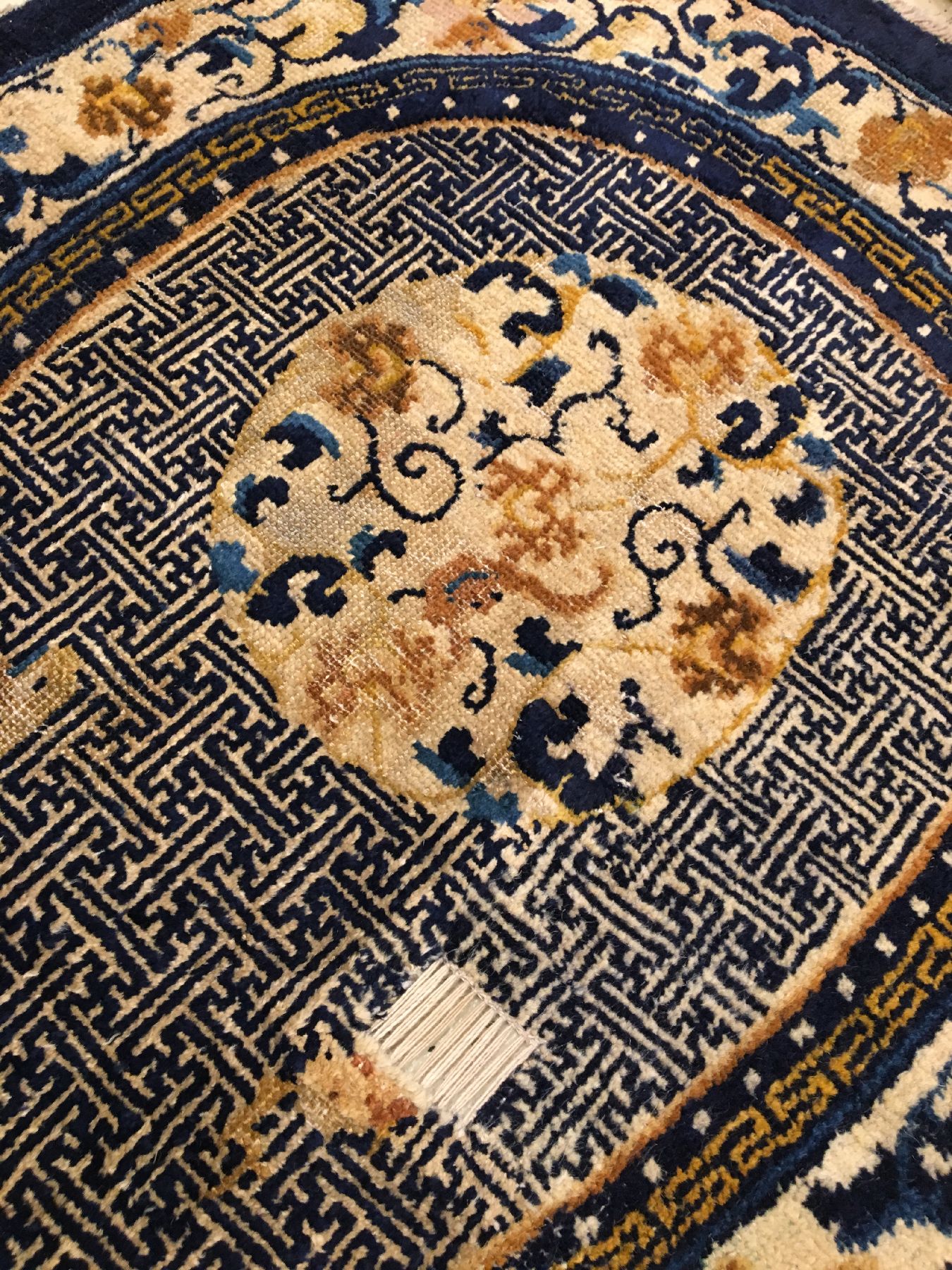 Detail h: Sehr seltener Ning-Hsia "Sattel" antik, Westchina, 18.Jhd., Wolle geknüpft auf Baumwolle. Feiner Sattel aus der verbotenen Stadt Peking ...