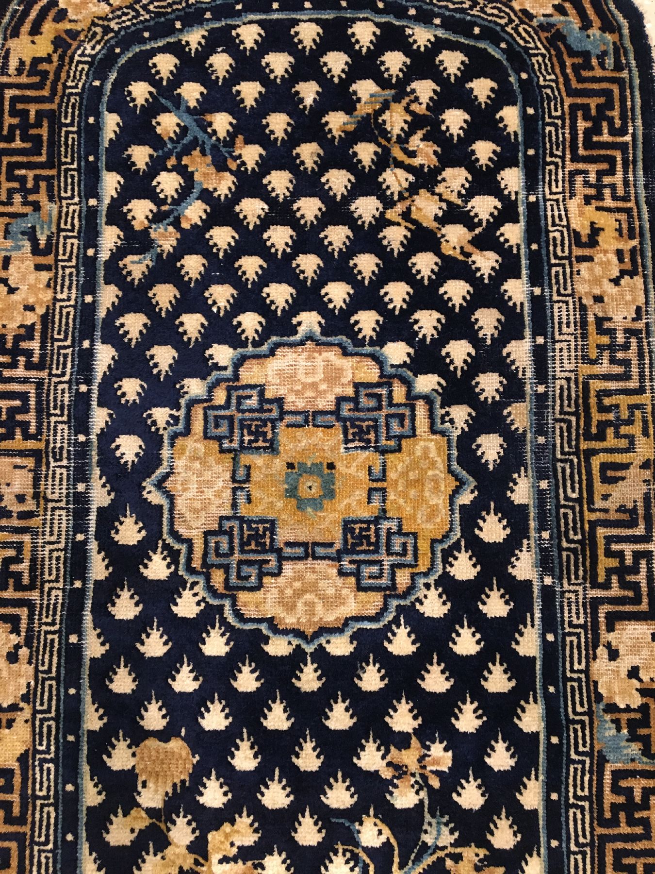 Detail c: Feiner Ning-Hsia "Sattel" antik, Westchina, 18.Jhd., Wolle geknüpft auf Baumwolle. Seltener kleinformatiger Sattel gefertigt für den ...