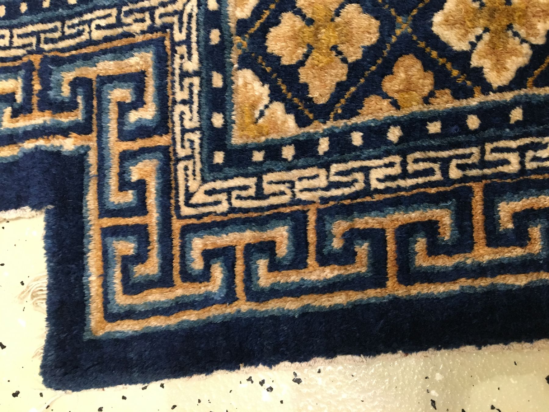 Detail h: Feiner Ning-Hsia "Sattel" antik, Westchina, um 1800, Wolle geknüpft auf Baumwolle. Hochwertiger früher Sattel wohl gefertigt für den ...