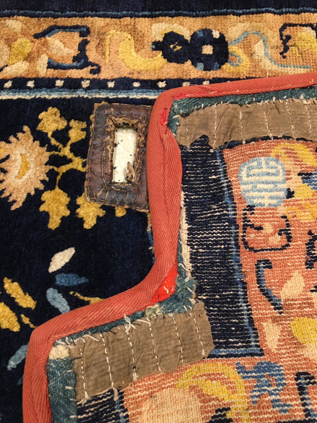 Detail g: Ning-Hsia "Sattel" antik, Westchina, 19.Jhd., Wolle geknüpft auf Baumwolle. Feiner Sattel aus den Werkstätten Ning-Hsias mit ...
