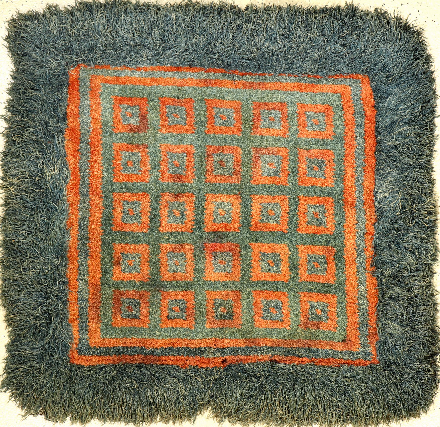 Wangden Drumtze "Meditations-Teppich" antik, Tibet, 19.Jhd., Wolle geknüpft auf Wolle. Großer Meditationsteppich mit Schachbrett Muster ...