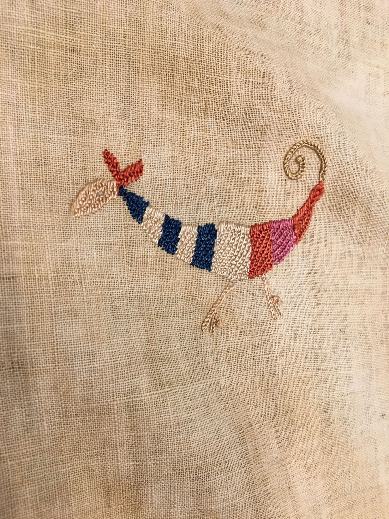 Detail h: Nurata "Susani" antik, Usbekistan, 19.Jhd., Seidenstickerei auf Baumwollgewebe. Seltene Nurata Susani aus dem Südwesten Usbekistans mit ...