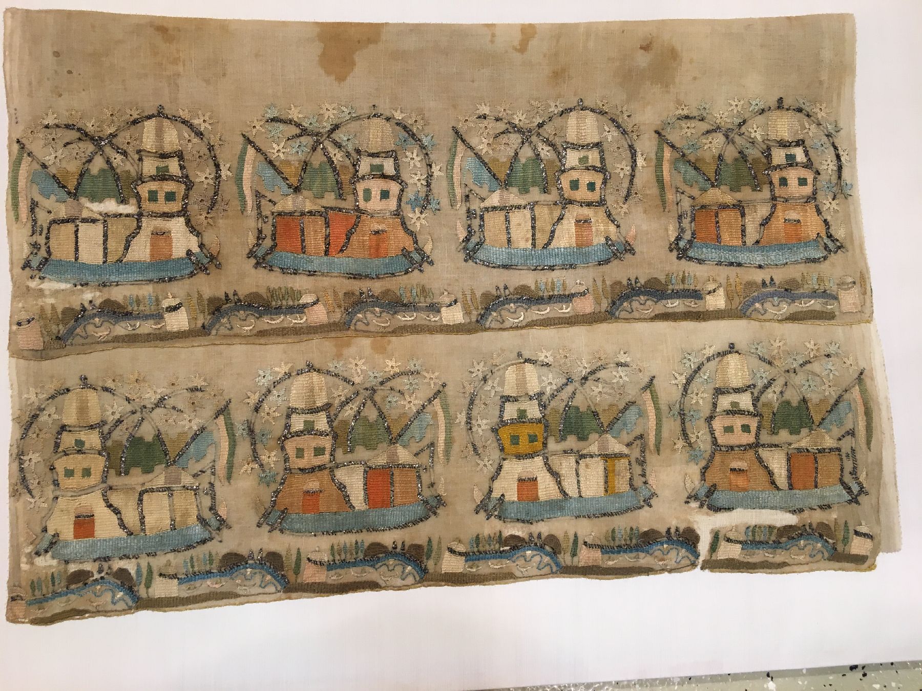 Detail a: (5 Lots) Osmanische "Tücher/Tischdecken" antik (Seiden-Metallstickerei), Osmanisches-Reich, frühes bis Mitte 19.Jhd., ...