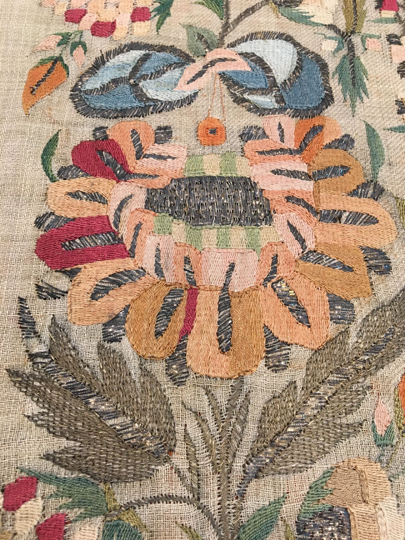 Detail f: (5 Lots) Osmanische "Tücher/Tischdecken" antik (Seiden-Metallstickerei), Osmanisches-Reich, frühes bis Mitte 19.Jhd., ...