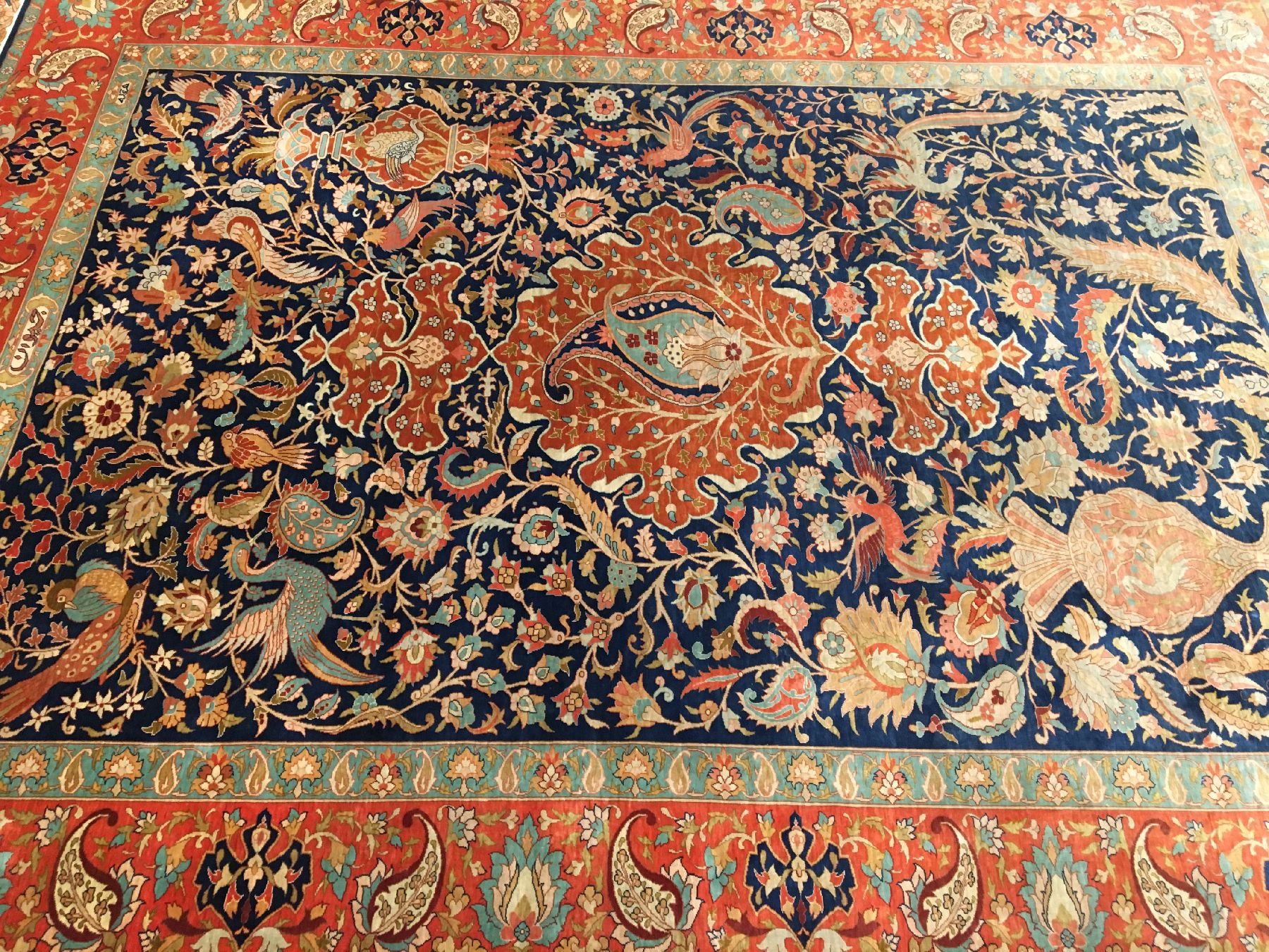 Detail b: Hochfeiner Seiden Hereke "Civan" alt "16x16 Knüpfung" (Signiert), Türkei, um 1960, reine Naturseide. Unglaublich fein ...