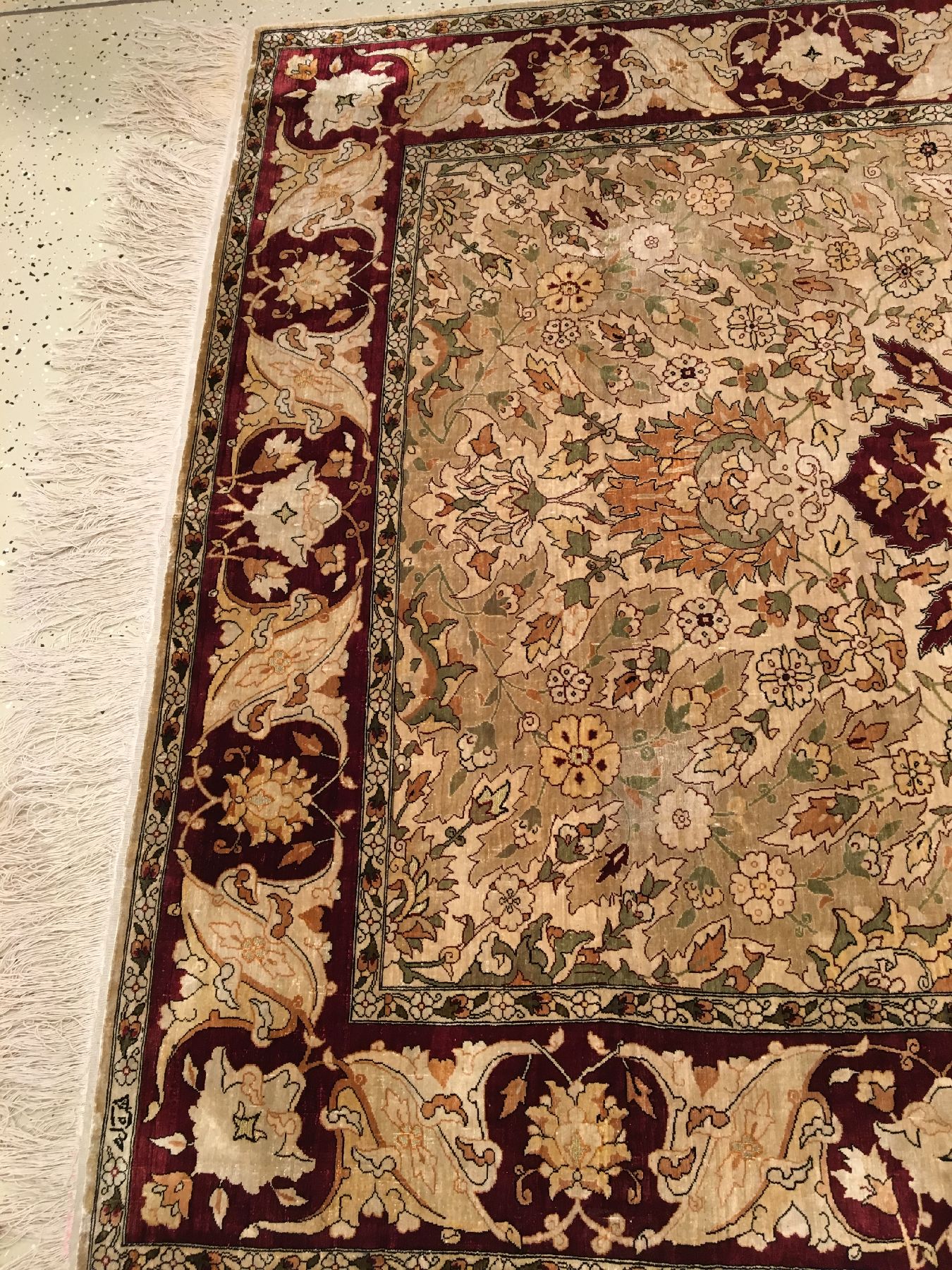 Detail e: Feiner Seiden Hereke alt "Signiert" (Safavid Polonaise Design), Türkei, um 1950/1960, reine Naturseide mit Metallbrokat. Seltener Seiden ...