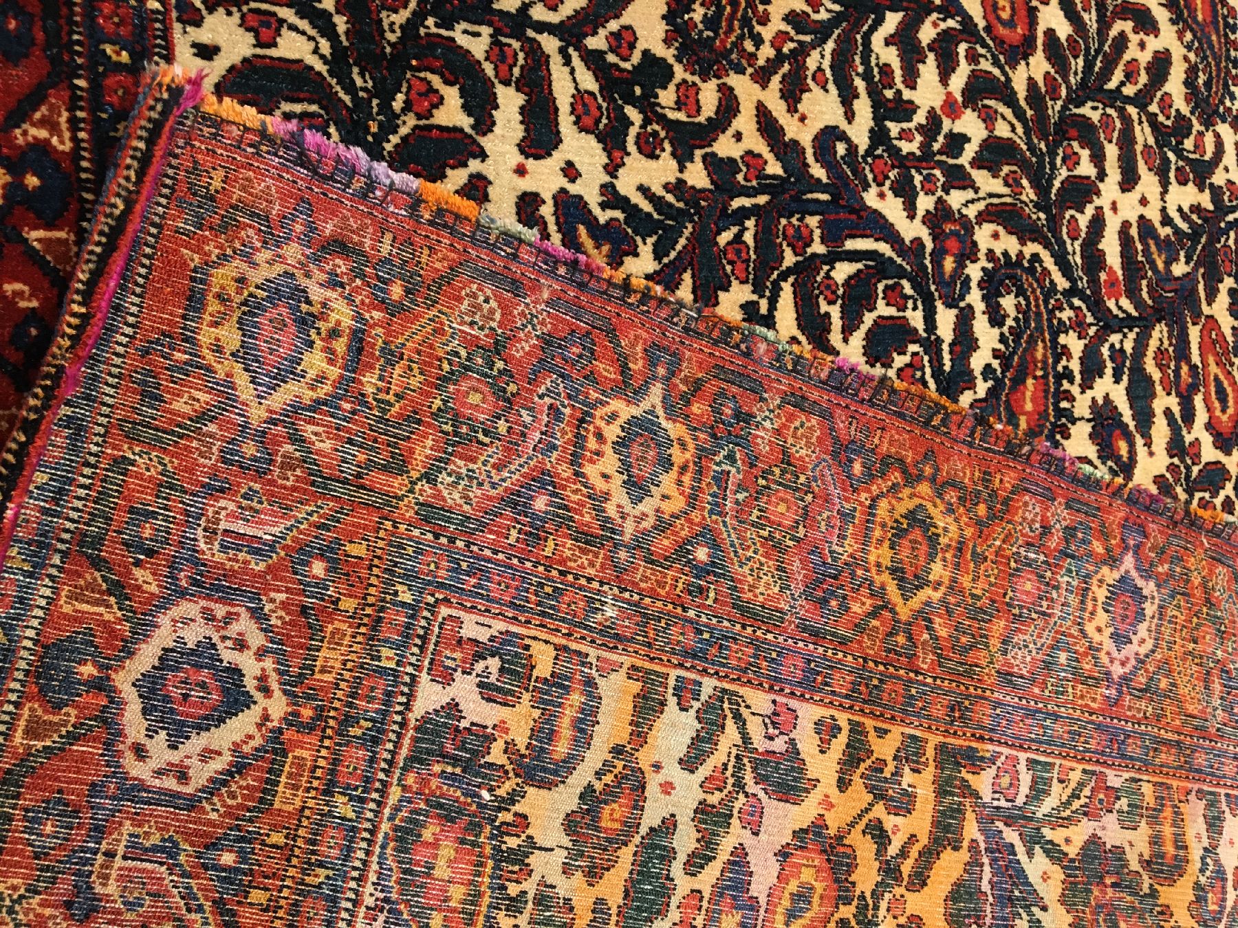 Detail h: Hochfeiner Senneh "Multicolor-Haftrang" antik (Mehrfarbige Seidenkette), Nordwestpersien, 19.Jhd., Korkwolle geknüpft auf bunte ...