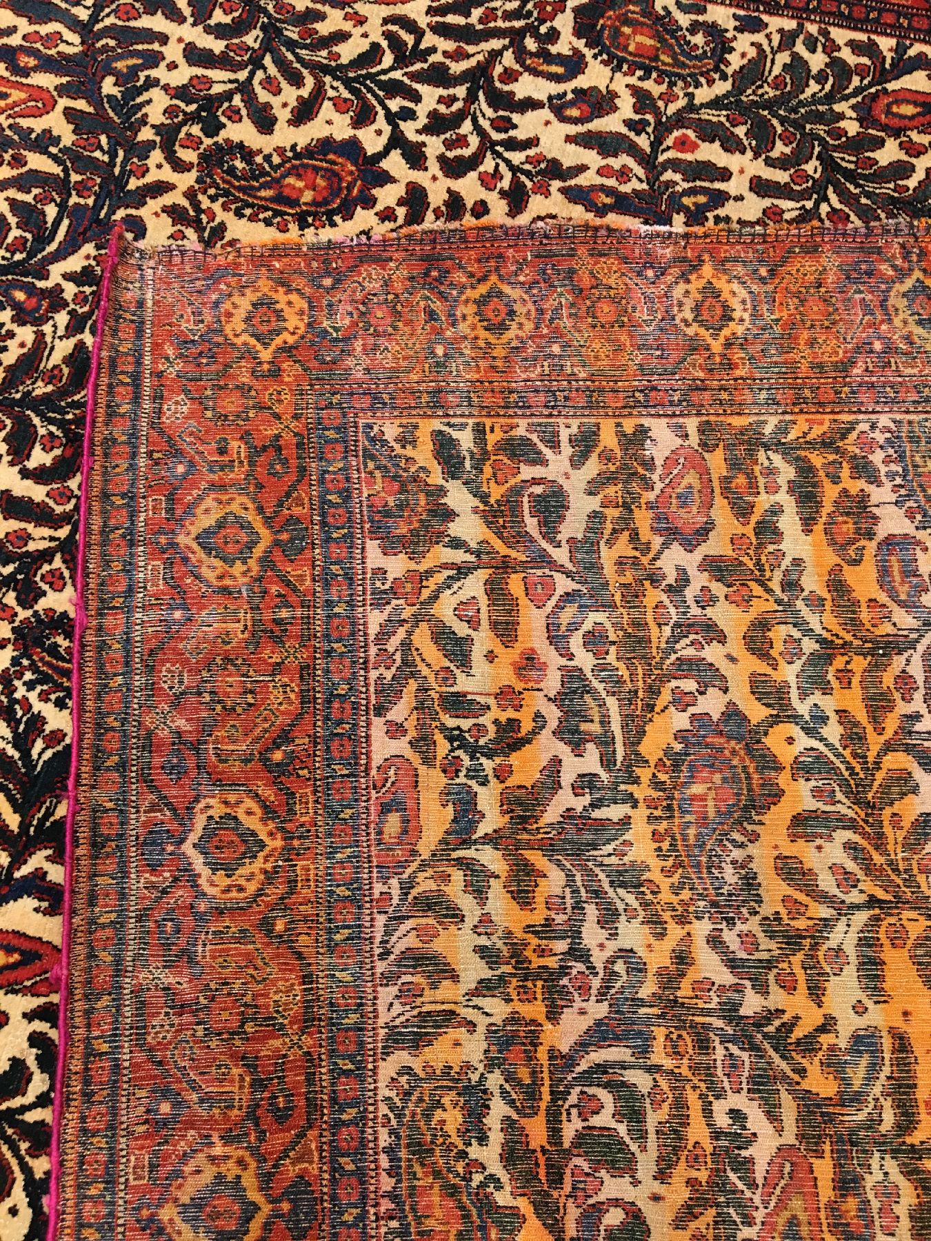 Detail i: Hochfeiner Senneh "Multicolor-Haftrang" antik (Mehrfarbige Seidenkette), Nordwestpersien, 19.Jhd., Korkwolle geknüpft auf bunte ...