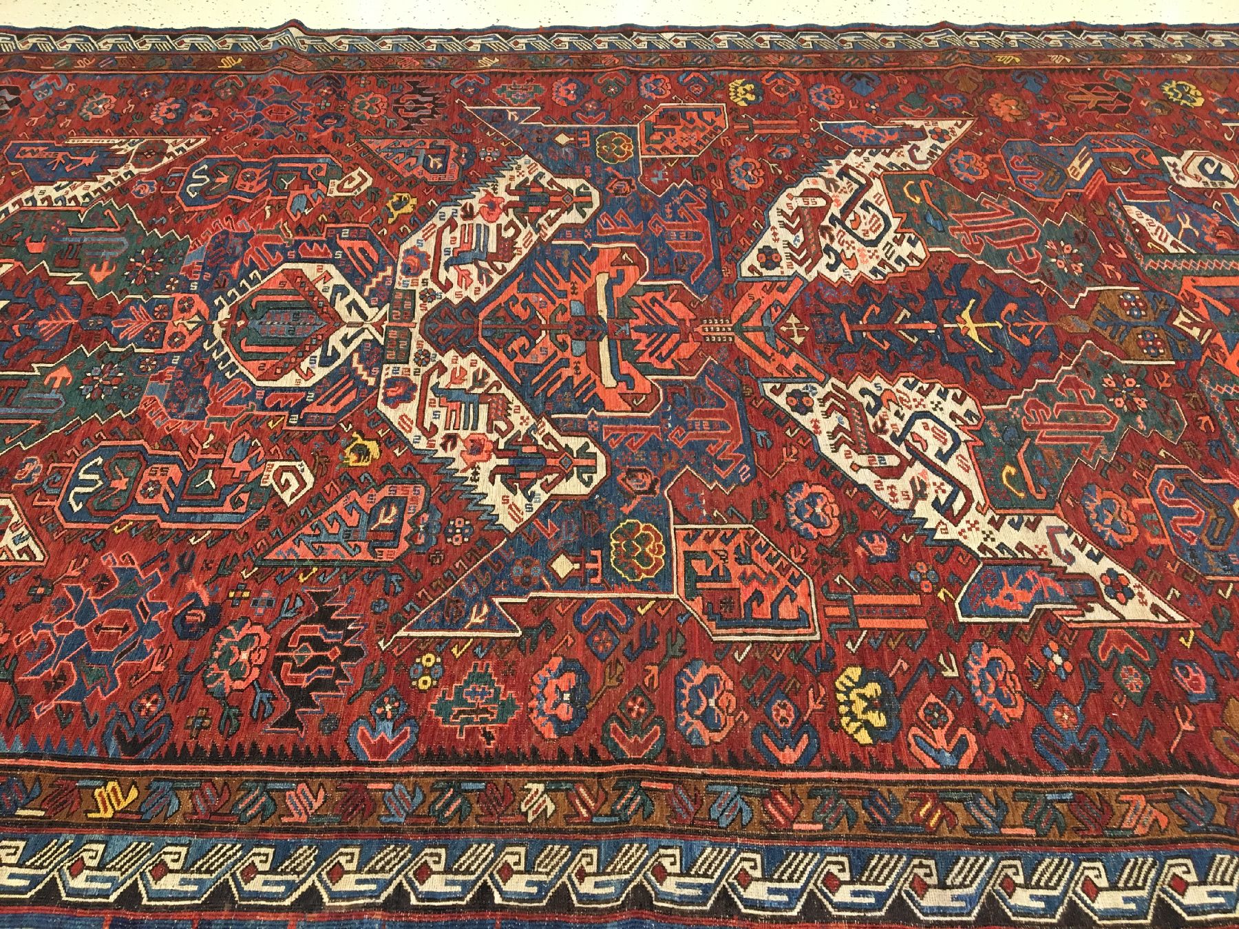 Detail b: Seichur "Drachen-Sumakh" alt, Ostkaukasus Kuba-Gebiet, Datiert 1920, Wolle gewebt auf Wolle. Seltener Drachen-Sumakh aus der Seichur ...