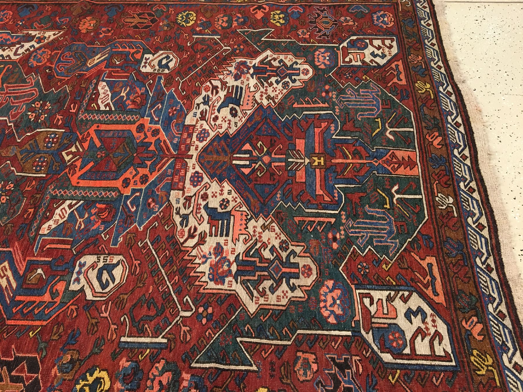 Detail d: Seichur "Drachen-Sumakh" alt, Ostkaukasus Kuba-Gebiet, Datiert 1920, Wolle gewebt auf Wolle. Seltener Drachen-Sumakh aus der Seichur ...