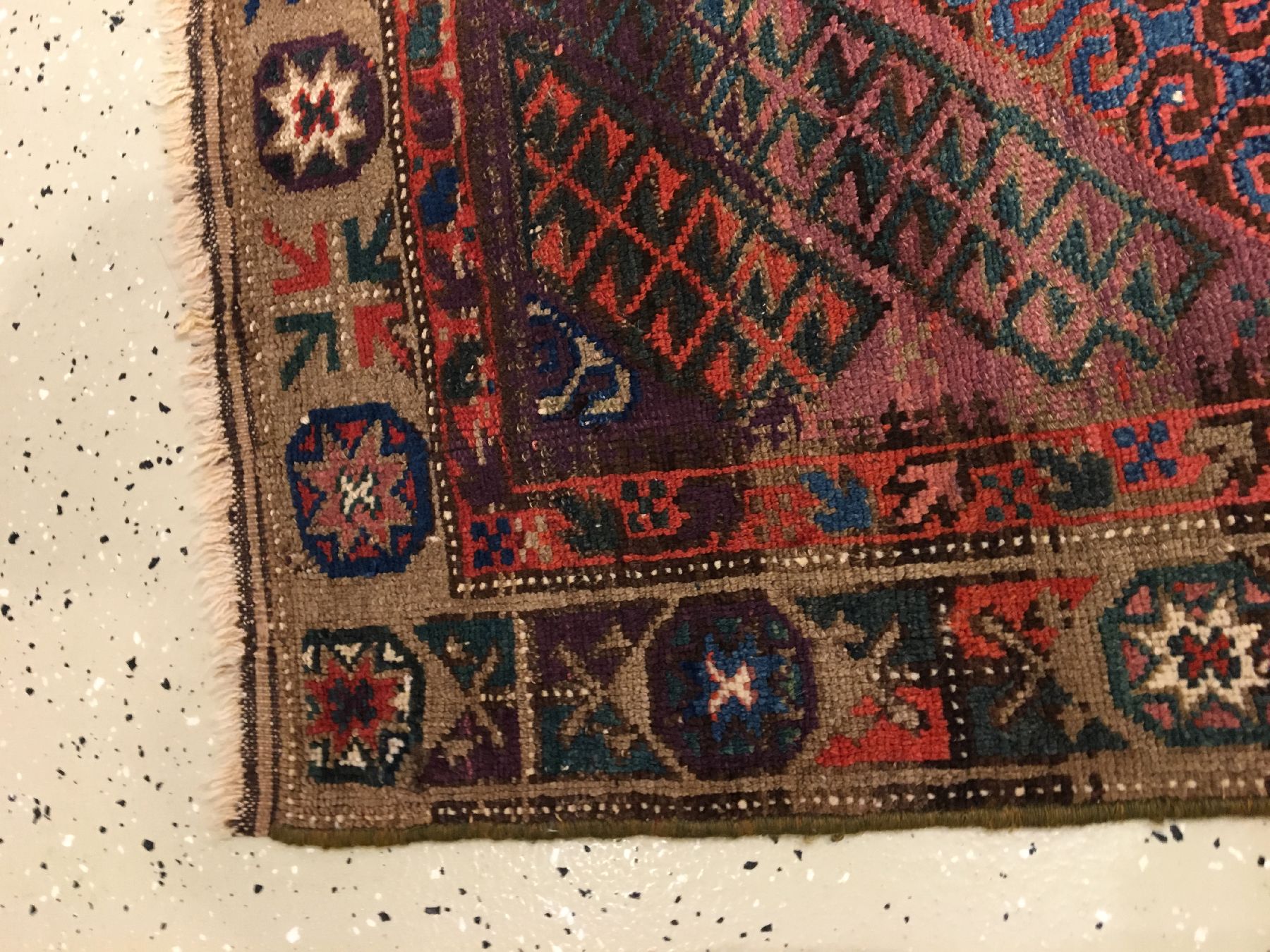 Detail f: Feiner Belutsch "Muschwani-Stamm" antik, Nordostpersien, Ende 19.Jhd., Wolle geknüpft auf Wolle. Feiner Belutsch mit hellen Farben und ...