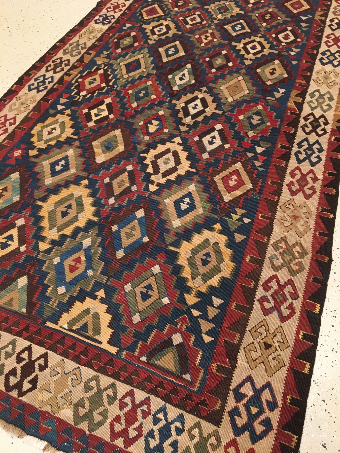 Detail a: Kaukasischer "Kelim" antik, Südkaukasus, Ende 19.Jhd., Wolle gewebt auf Wolle. Seltener Südkaukasischer Kelim mit Kuba Muster auf ...