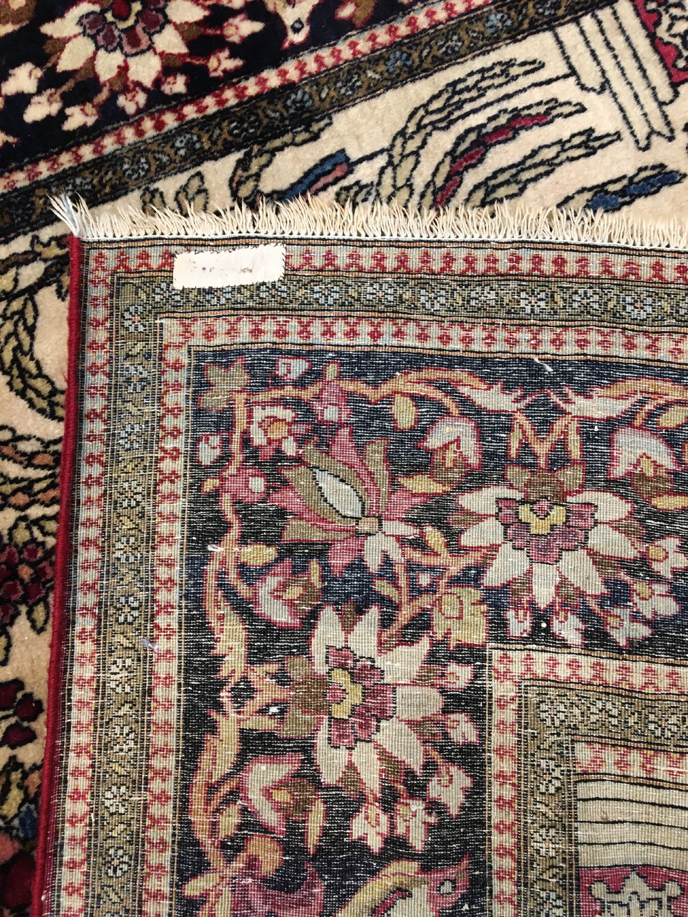 Detail i: Feiner Esfahan "Ahmad" antik, Zentralpersien, Ende 19.Jhd., Korkwolle geknüpft auf Baumwolle. Feiner und sauber geschichteter Esfahan aus ...