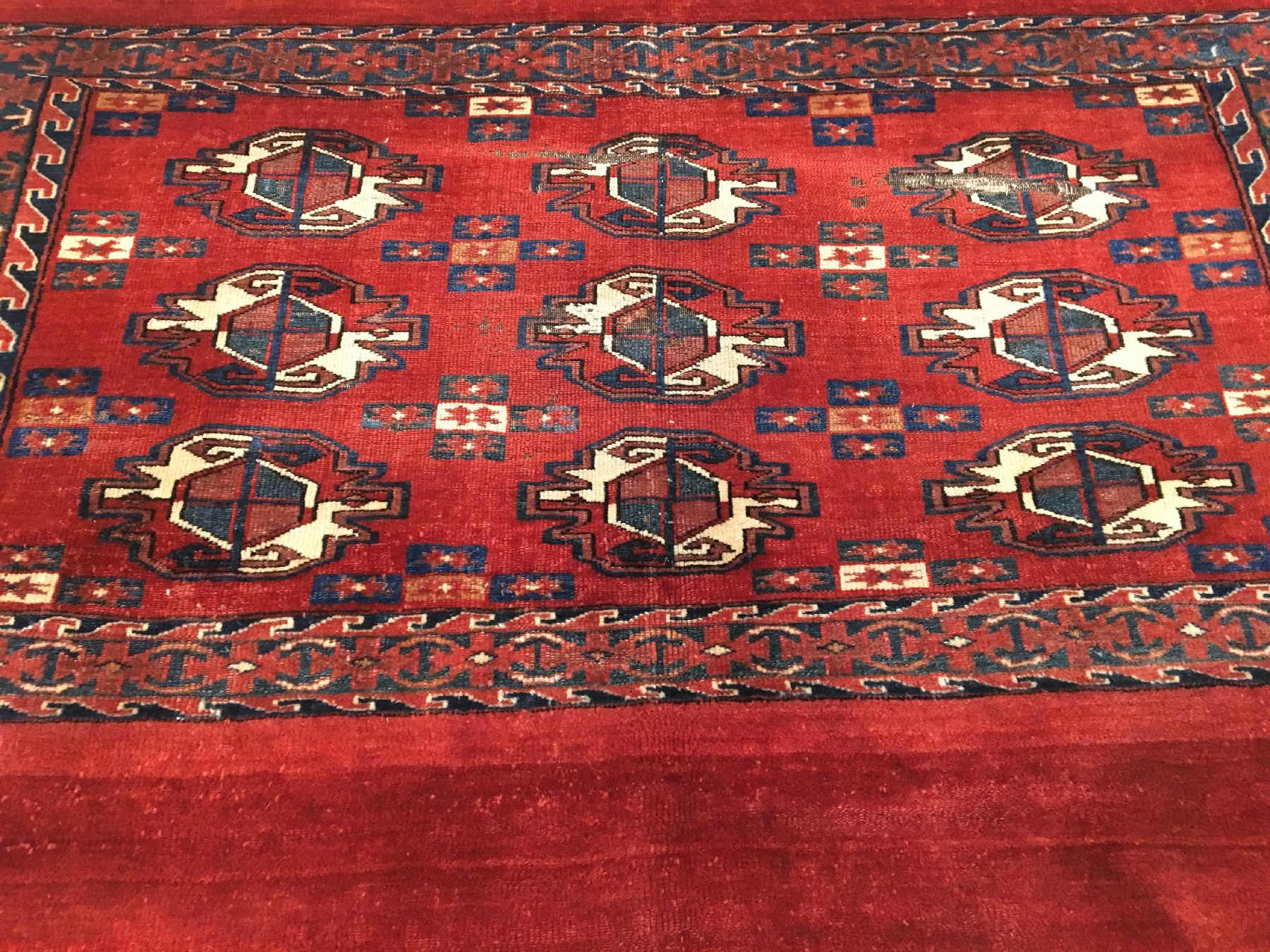 Detail b: Sehr feiner Yomud "Tschowal" antik, Turkmenistan, Mitte 19.Jhd., Sehr feine Wolle geknüpft auf Wolle. Bemerkenswert fein geknüpfter ...