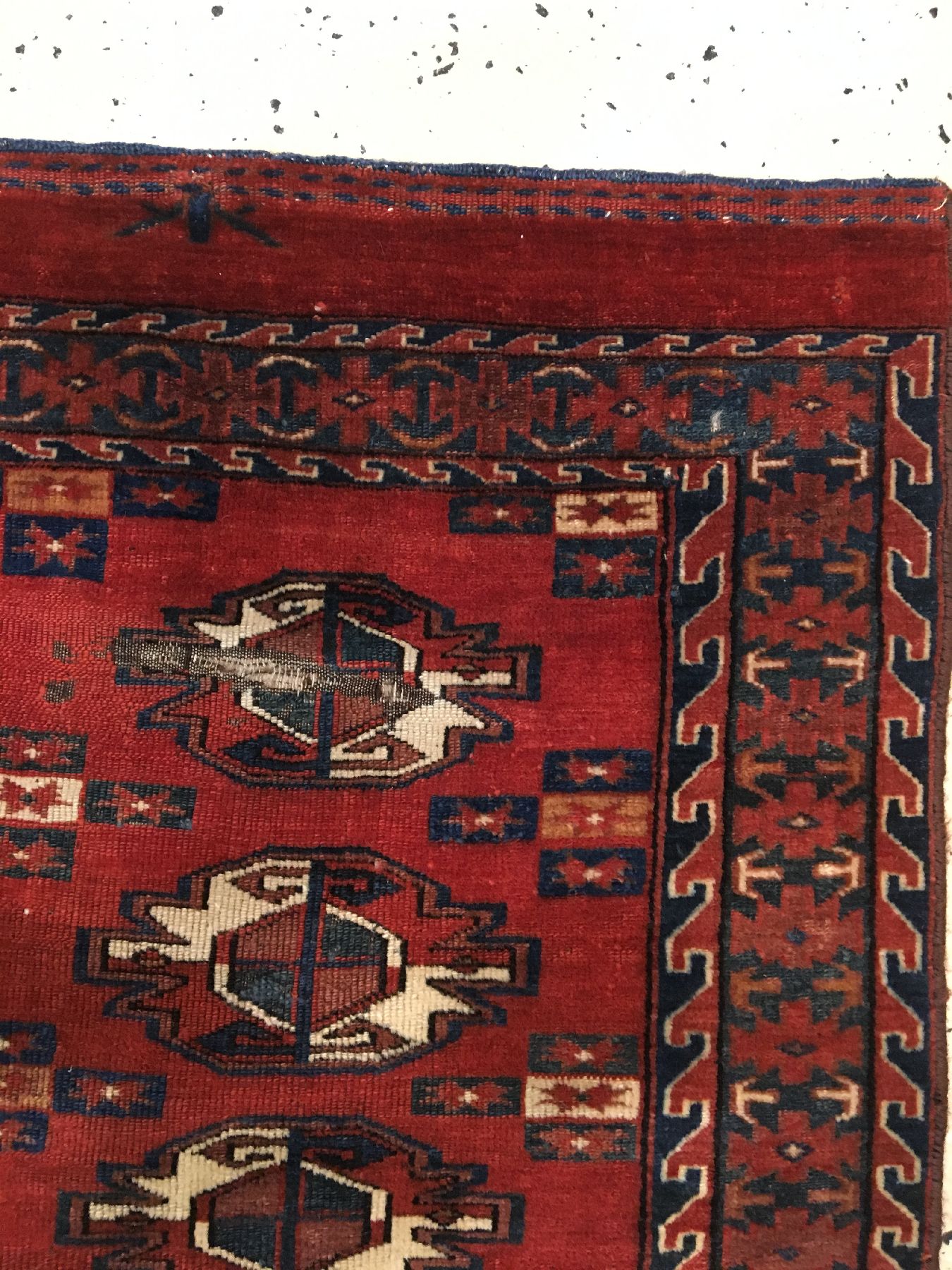 Detail e: Sehr feiner Yomud "Tschowal" antik, Turkmenistan, Mitte 19.Jhd., Sehr feine Wolle geknüpft auf Wolle. Bemerkenswert fein geknüpfter ...