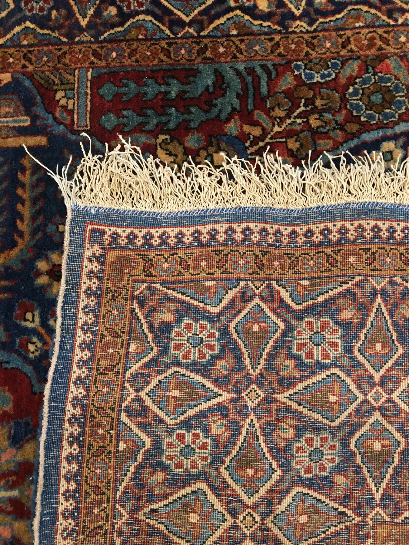 Detail h: Seltener feiner Keschan "Ateschoglou" antik, Zentralpersien, 19.Jhd., Korkwolle geknüpft auf Baumwolle. Dieses Spitzenexemplar aus den ...