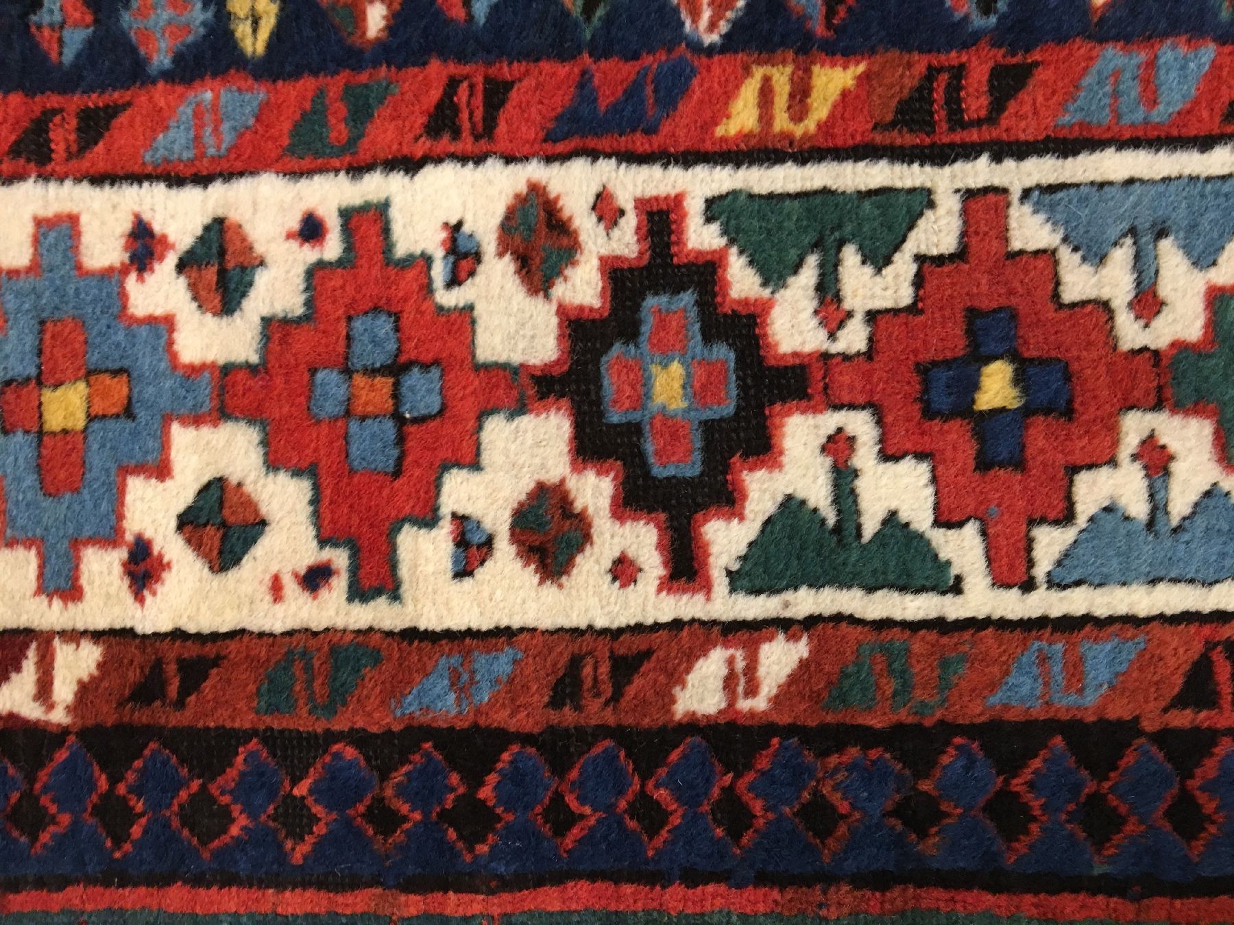 Detail f: Talisch-Lenkoran antik, Südostkaukasus Talisch-Region, 19.Jhd., (unleserliche Datierung), Wolle geknüpft auf Wolle. Seltener und Farbenprächtiger ...