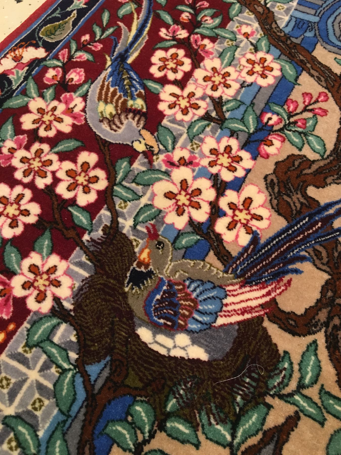 Detail f: Feiner Esfahan "Seirafian" alt (Signiert), Zentralpersien, um 1970, Korkwolle geknüpft auf Seidenkette. Dekorativer Esfahan aus den ...