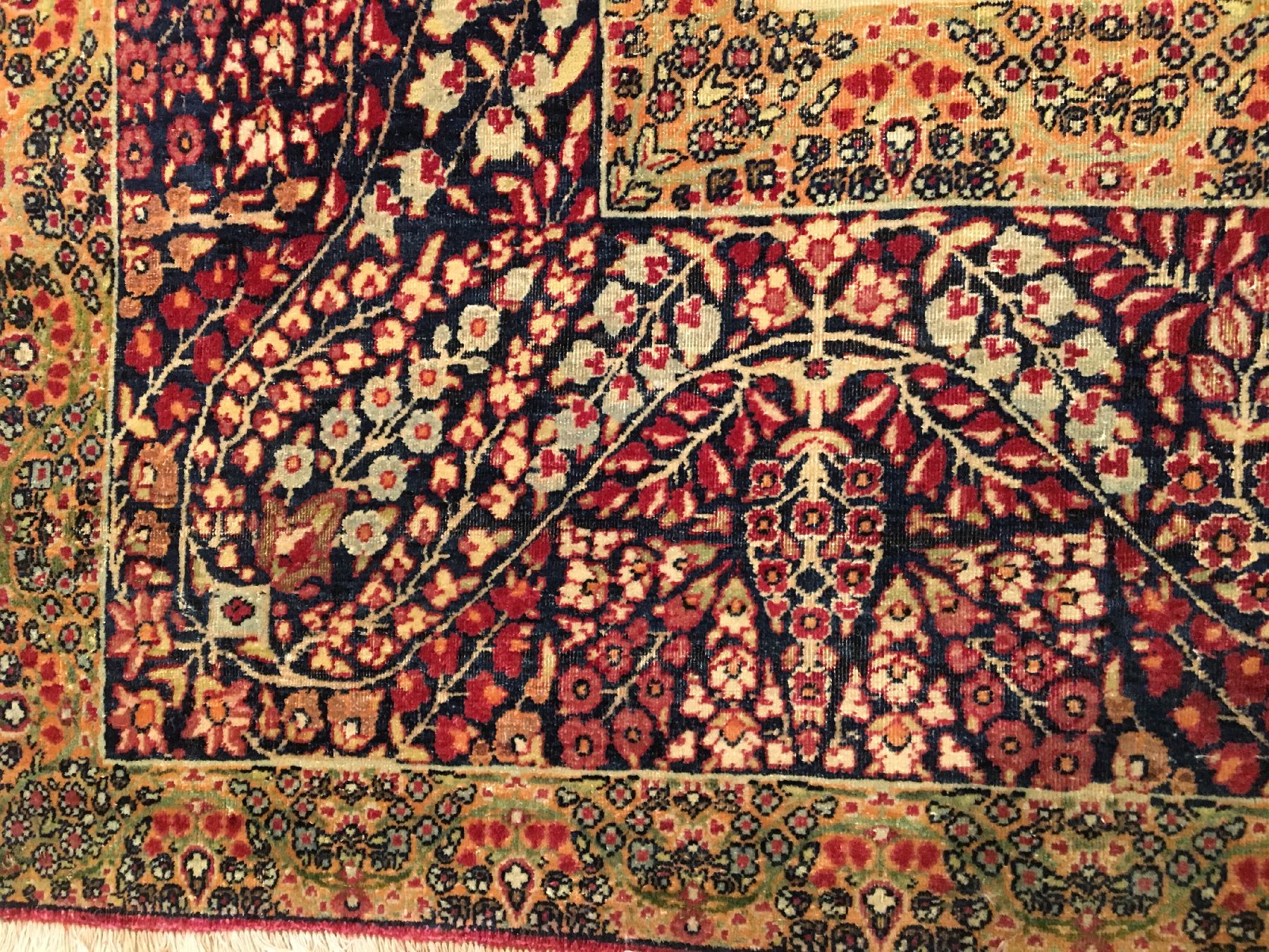 Detail i: Sehr feiner Kerman "Ravar" antik "Auftraggeber Kermani, Knüpfer Mohammad Ebne Jafar" (Signiert), Südpersien, Datiert 1913, ...
