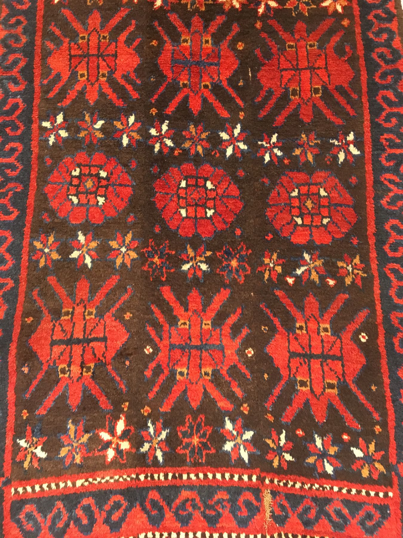 Detail a: Seltener Kirgisischer "Hauptteppich" antik, Kirgisistan Amu-Darja Region, 19.Jhd., Wolle geknüpft auf Ziegenhaar. Dekorativer ...