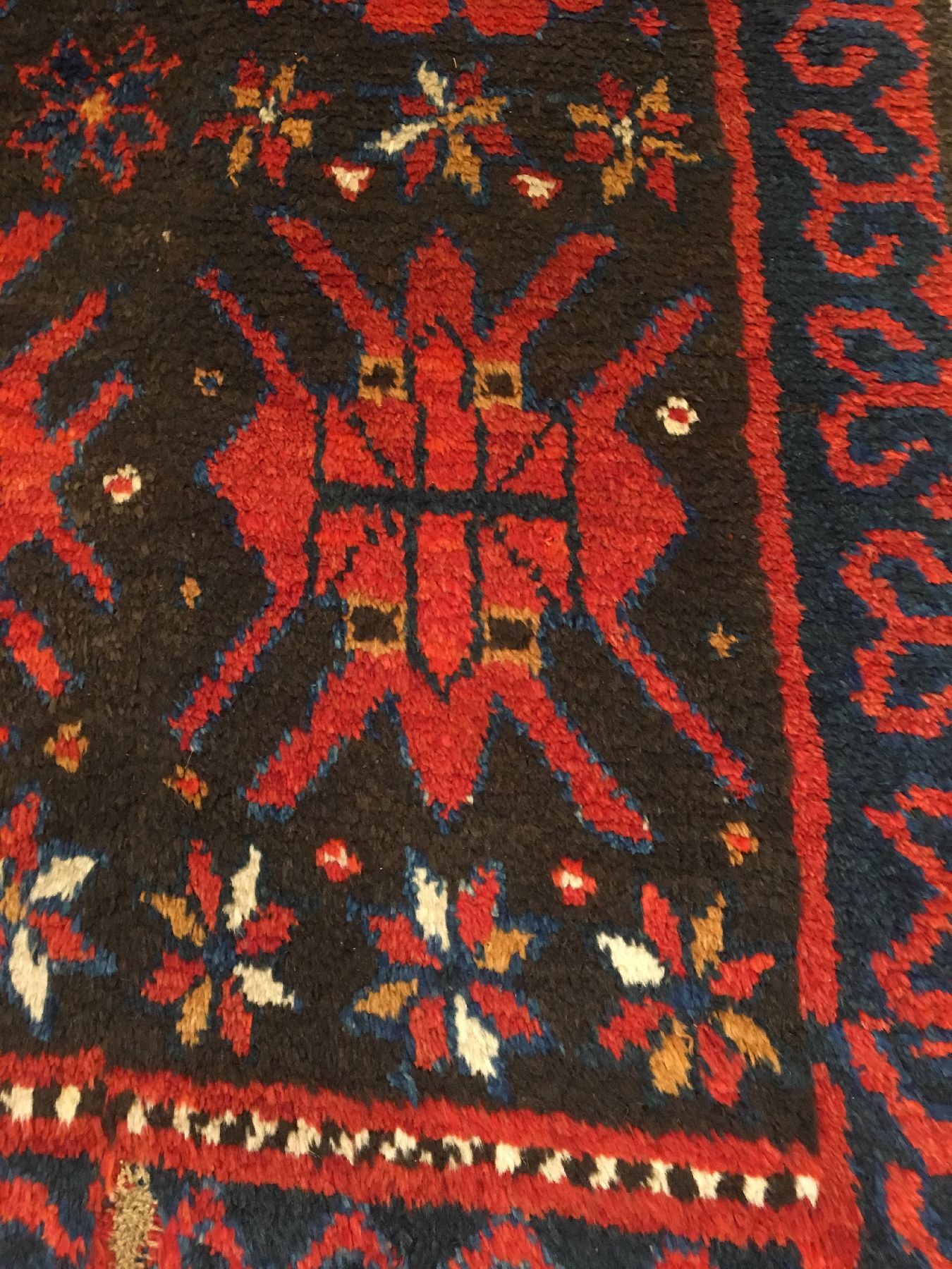 Detail d: Seltener Kirgisischer "Hauptteppich" antik, Kirgisistan Amu-Darja Region, 19.Jhd., Wolle geknüpft auf Ziegenhaar. Dekorativer ...