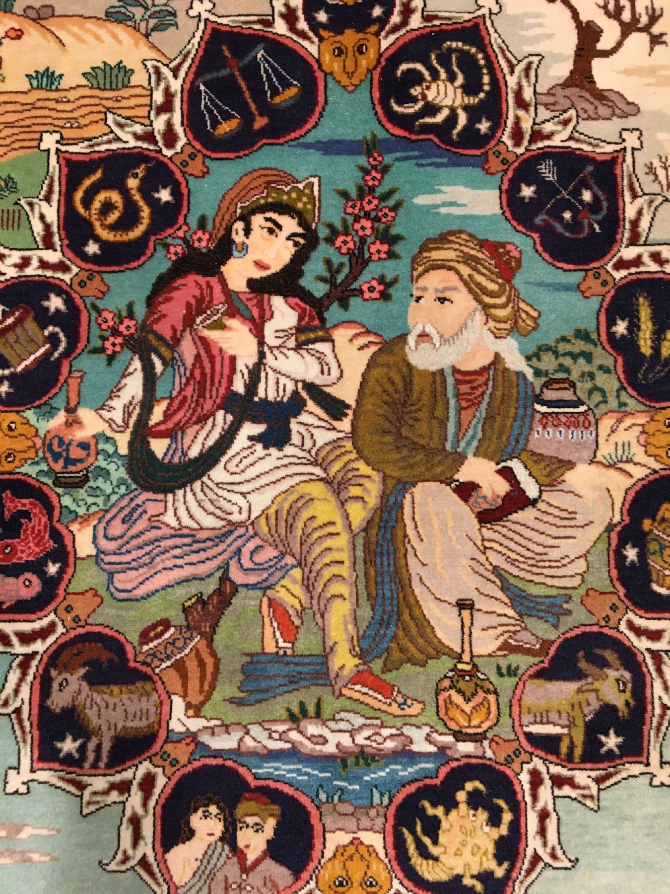 Detail b: Großer feiner Täbriz "Damandan" alt "Vier Jahreszeiten-Teppich" 50 RAJ (Signiert), Nordwestpersien, um 1960, Korkwolle ...