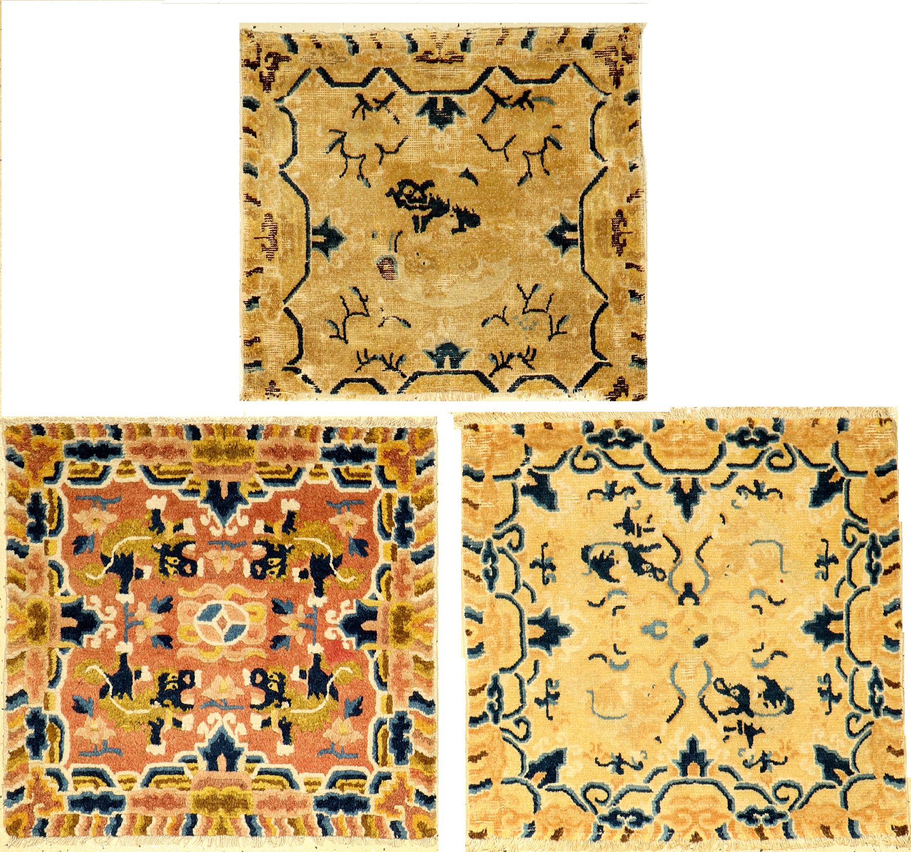 (3 Lots) Ning-Hsia "Sitzmatten" antik, Westchina, um 1800-1880, Wolle geknüpft auf Baumwolle. Drei Sitzmatten mit Fo-Hunde, ca. 70 x 73 ...
