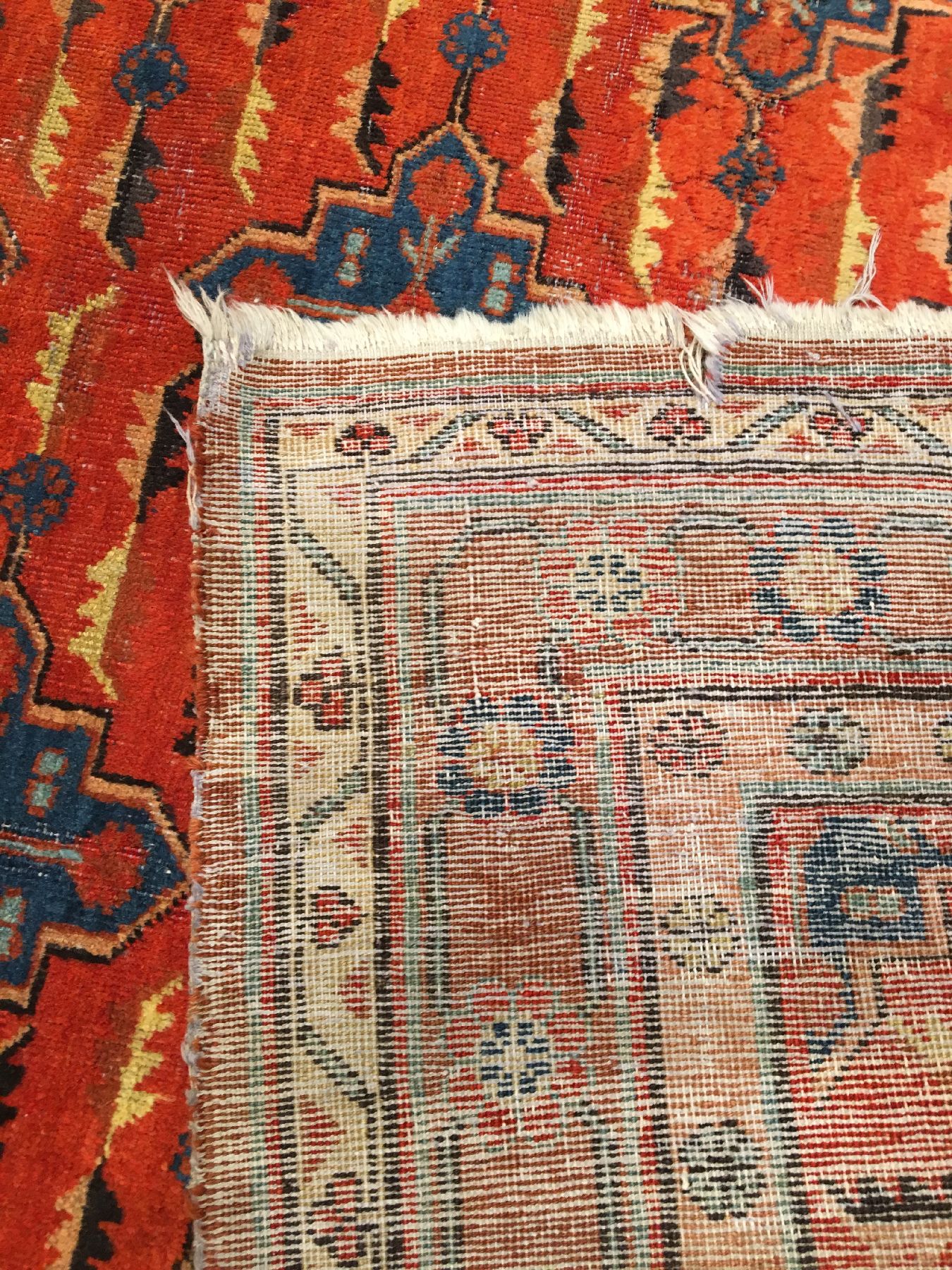 Detail i: Seltener Khotan antik, Ostturkestan, Ende 19.Jhd., Wolle geknüpft auf Baumwolle. Seltenes Rapport Muster auf orangeroten Grund. Typische Khotan ...