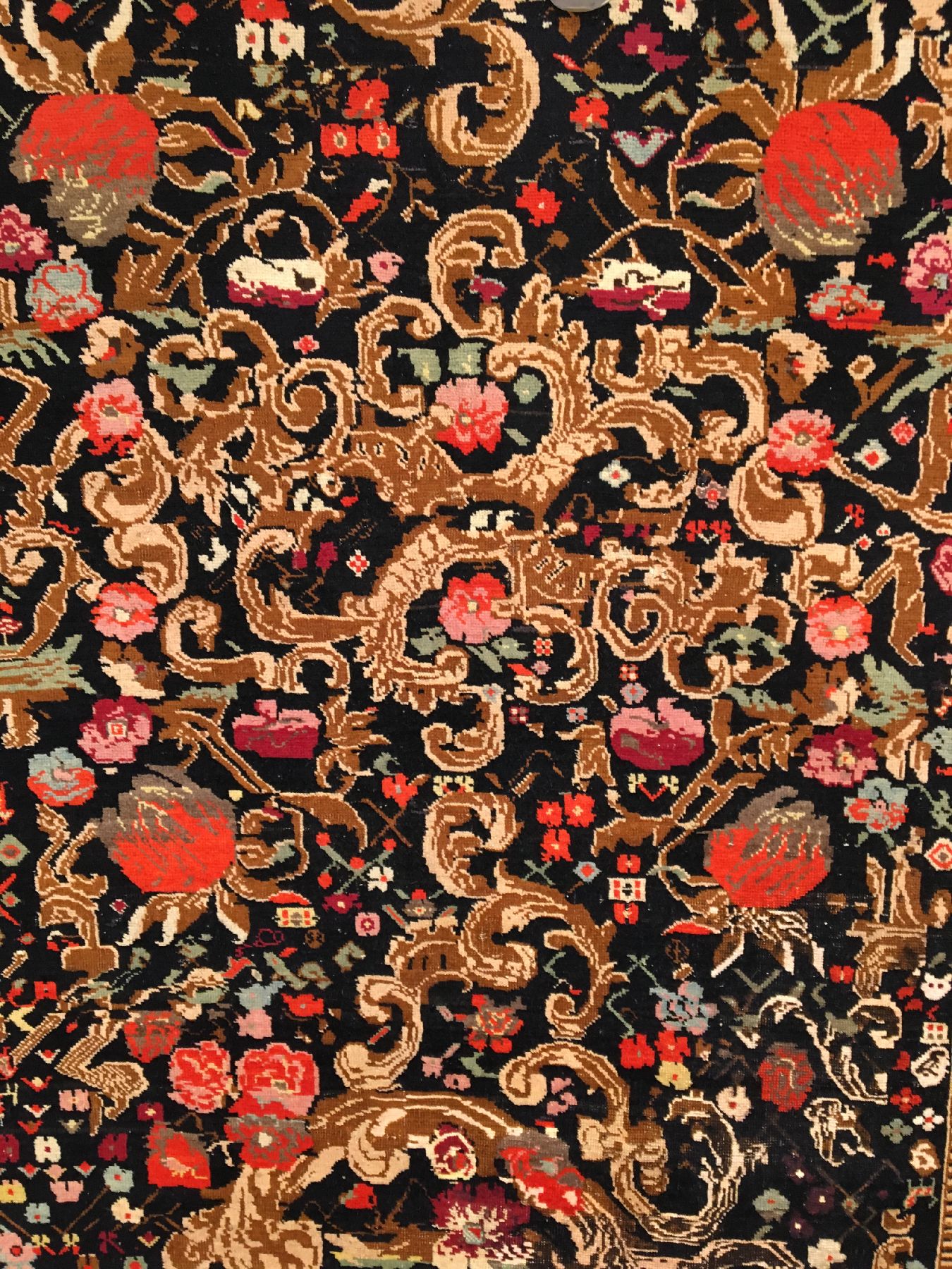 Detail c: Seltener Karabagh "Kelley" alt, Südkaukasus, um 1920, Wolle geknüpft auf Wolle. Seltener großer Karabagh im Kelley-Format mit sehr ...