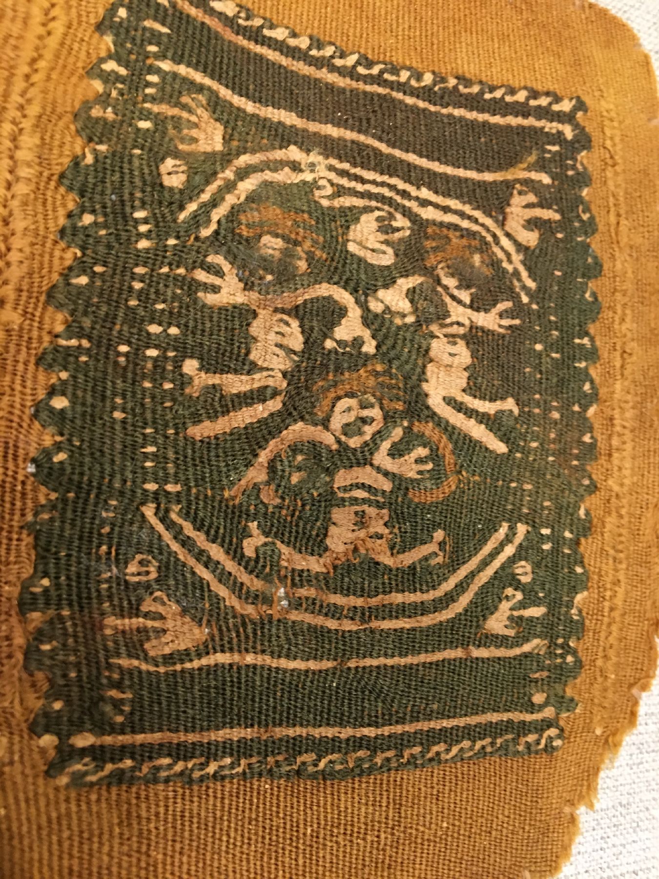 Detail i: (3 Lots) 13x seltene Koptische "Textilfragmente" antik, Ägypten, 4.-7.Jhd., Wolle mit teilweise Baumwolle gewebt auf Wolle. Frühe ...